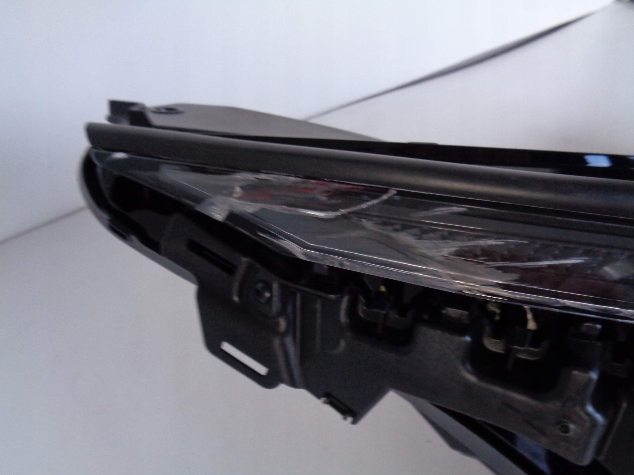 PRAVE PREDNE SVETLO KIA EV6 21- FULL LED GT LINE