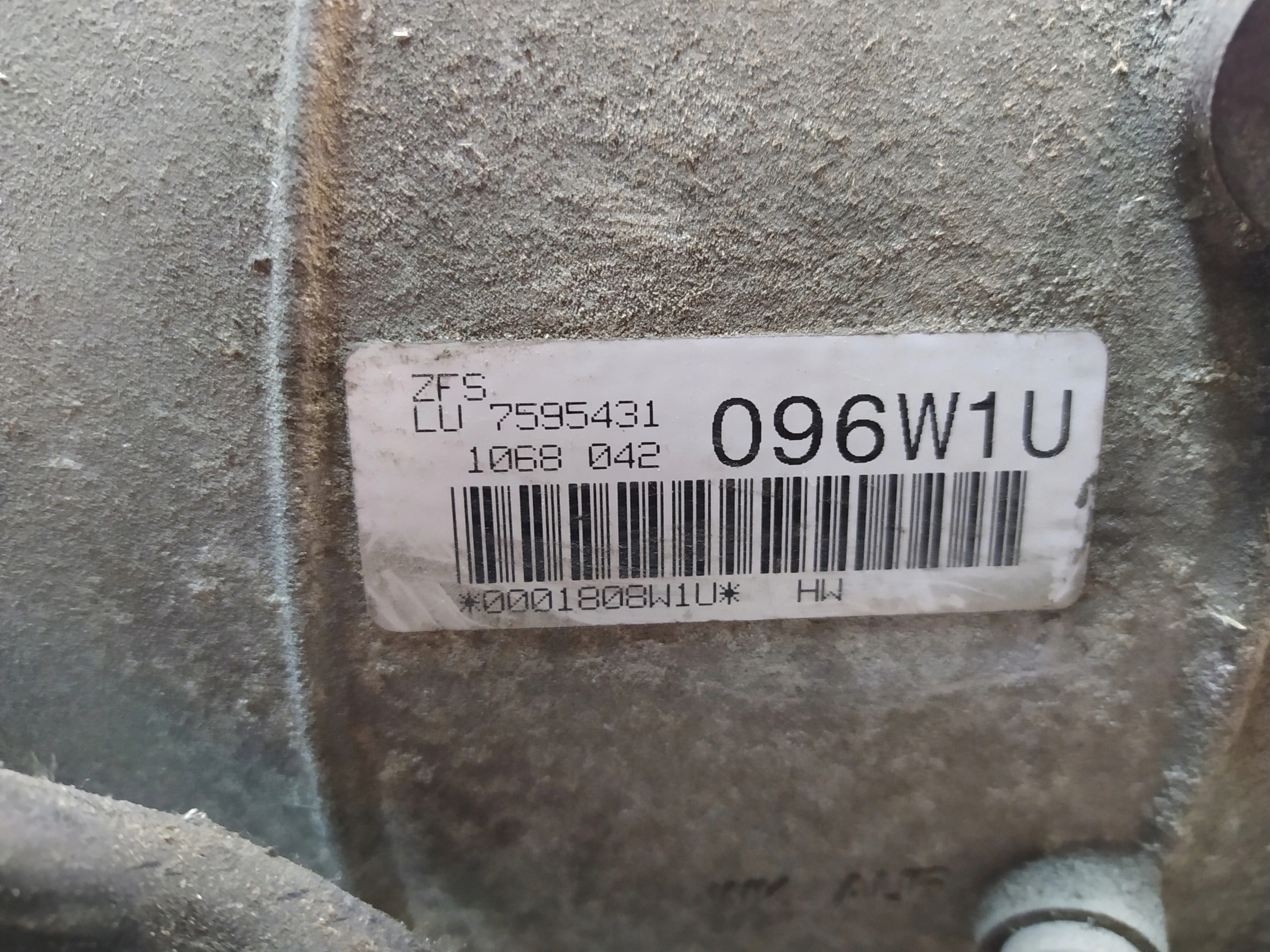 BMW F01 F02 4.4 V8 PREVODOVKA 7595431