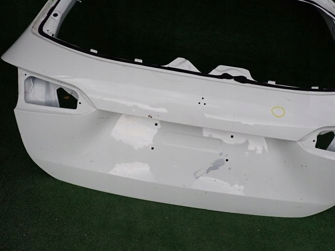 MERCEDES W247 247 B-KLASA 18- ZADNÁ KAPOTA