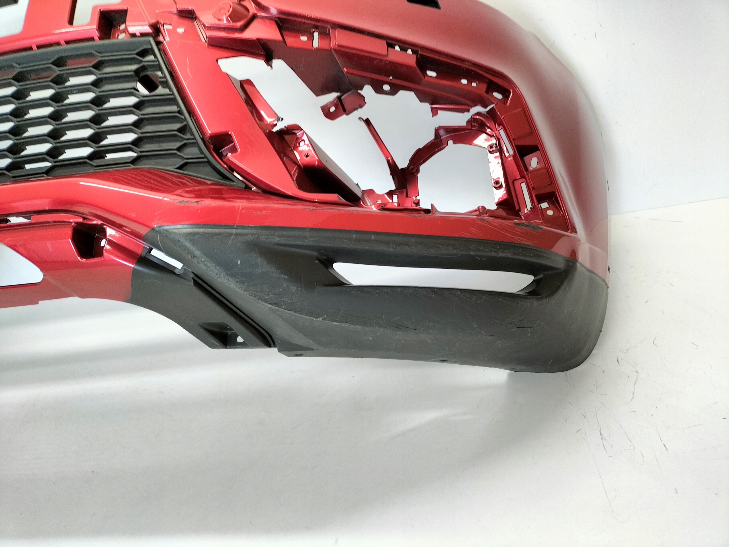 PREDNÝ NÁRAZNÍK MITSUBISHI ASX LIFT 17-19