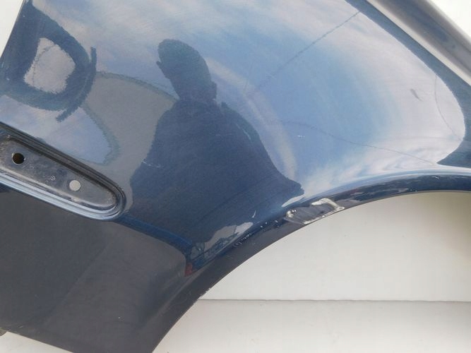 MERCEDES W211 E-KLASA 02-06 PRAVY PREDNY BLATNIK