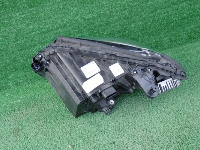 MERCEDES W205 LED PERFORMANCE PRAVE PREDNE SVETLO