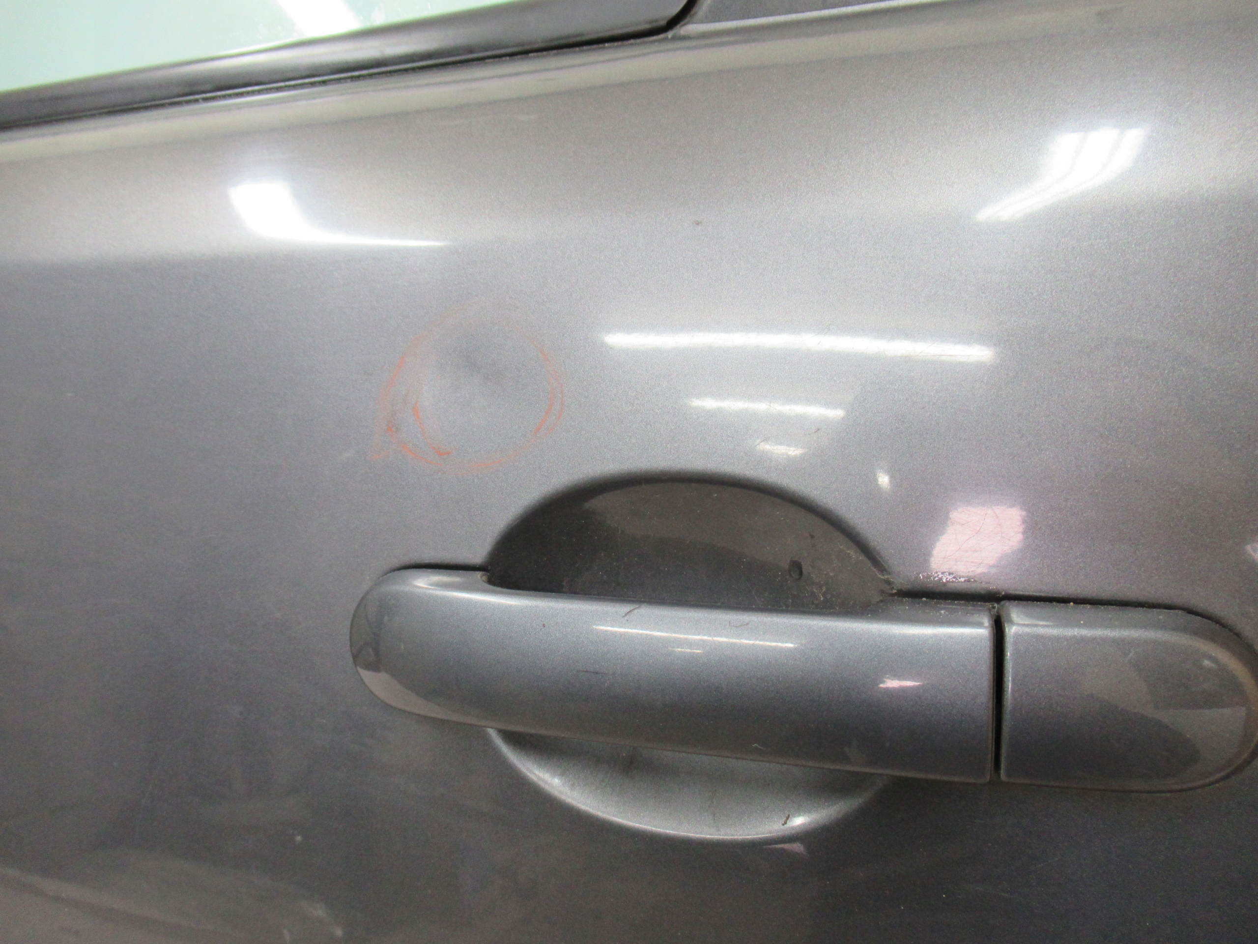 ĽAVÉ ZADNÉ DVERE NISSAN NOTE E11 06-