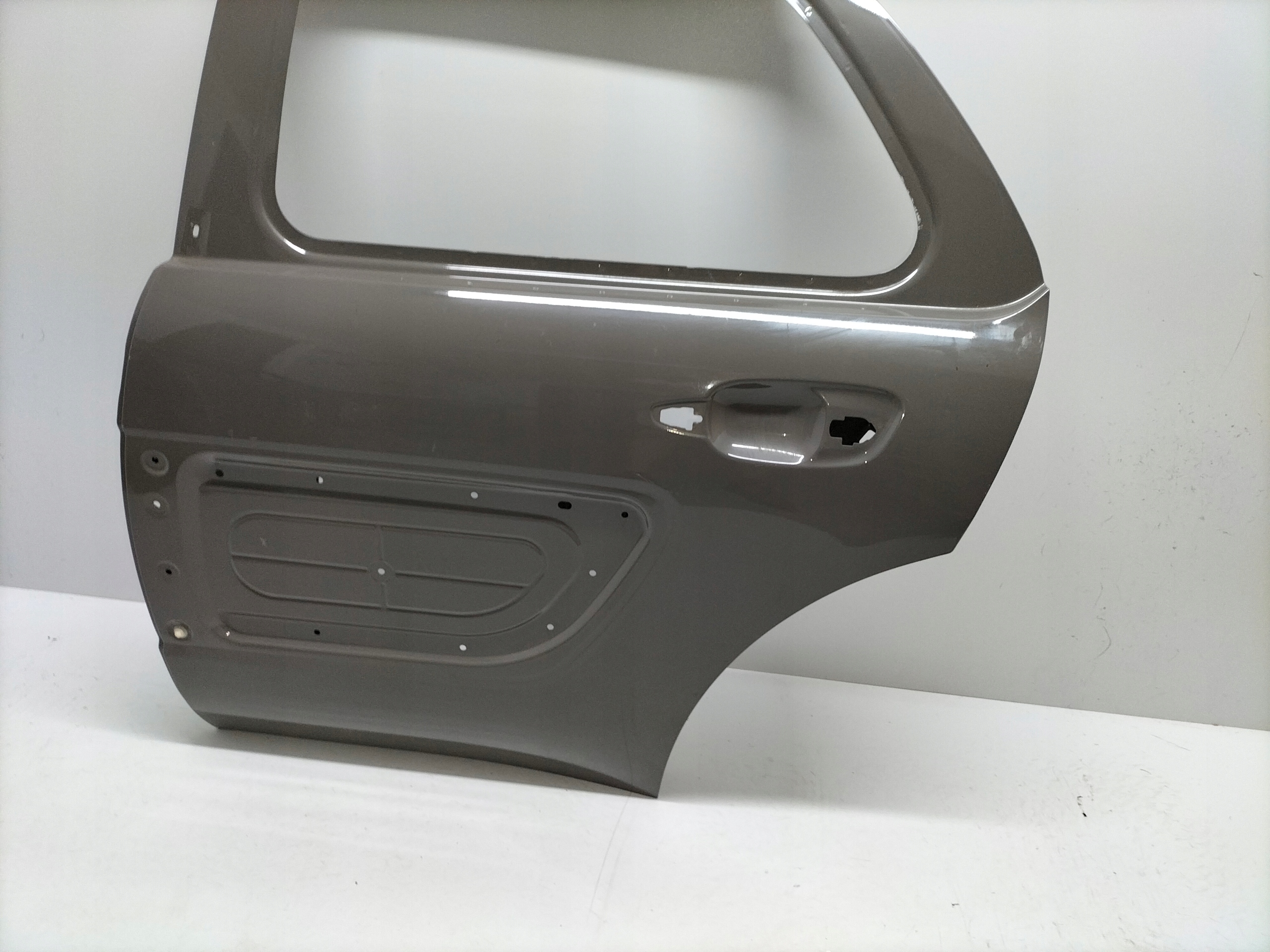 LAVE ZADNE DVERE CITROEN C4 CACTUS 14-18