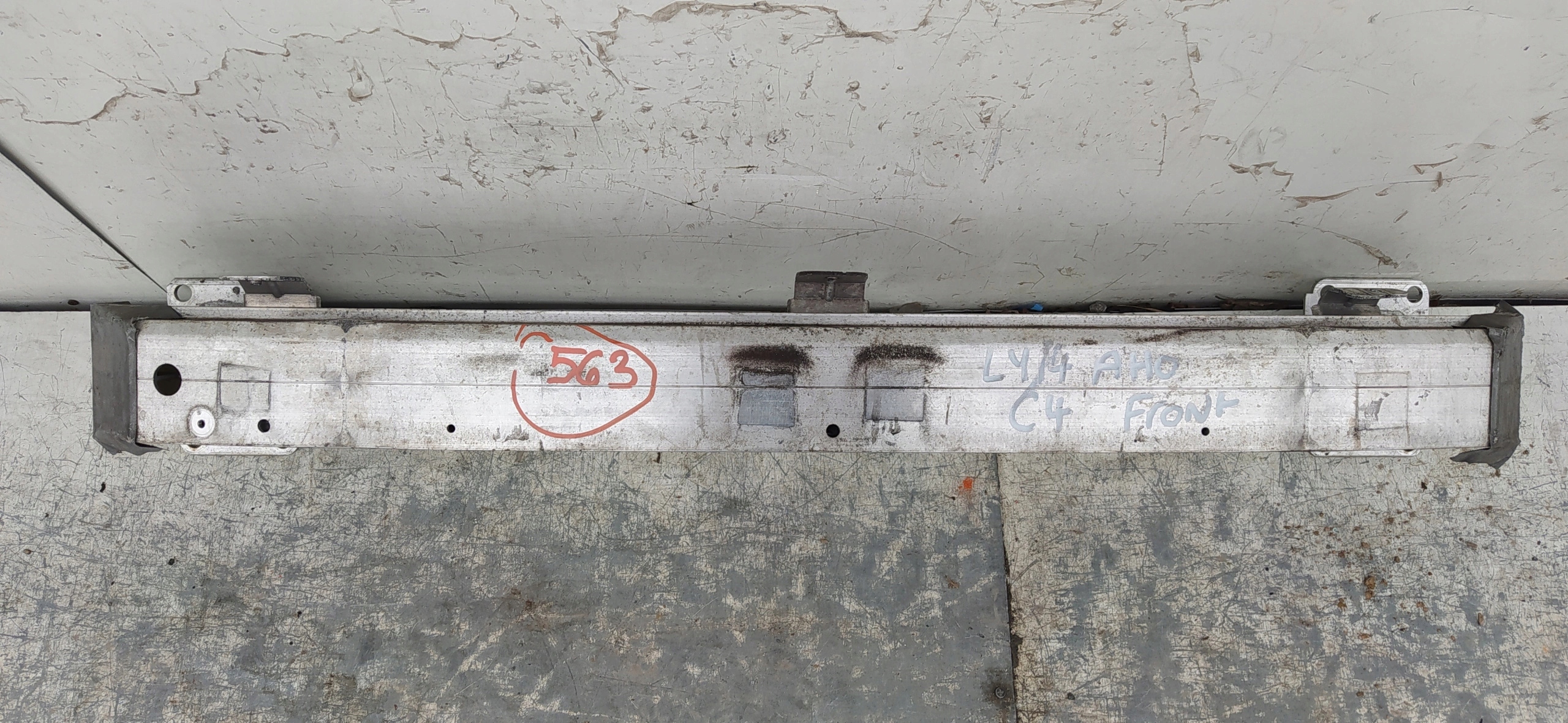 CITROEN C4 PICASSO II 2 VÝSTUHA PREDNÉHO NÁRAZNÍKA 9675941580