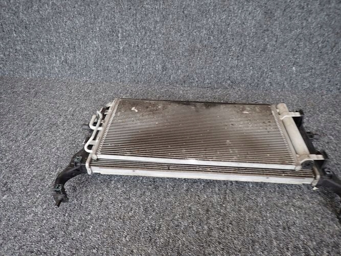 HYUNDAI I30 1.4 T-GDI CHLADIC VODY KLIMATIZACIE KLIMATIZACIE