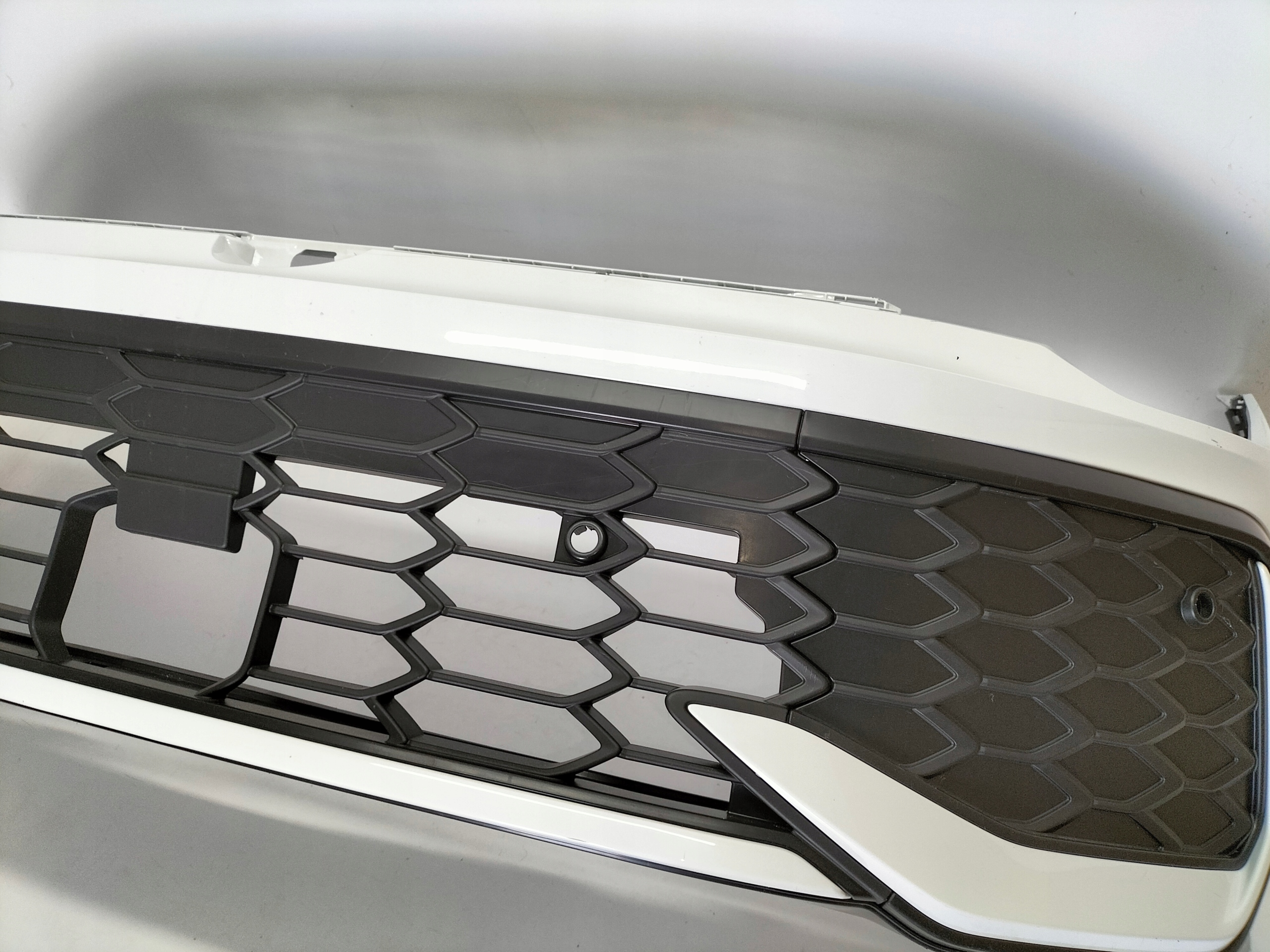 PREDNÝ NÁRAZNÍK VW GOLF 8 VIII LIFT 24- GTI