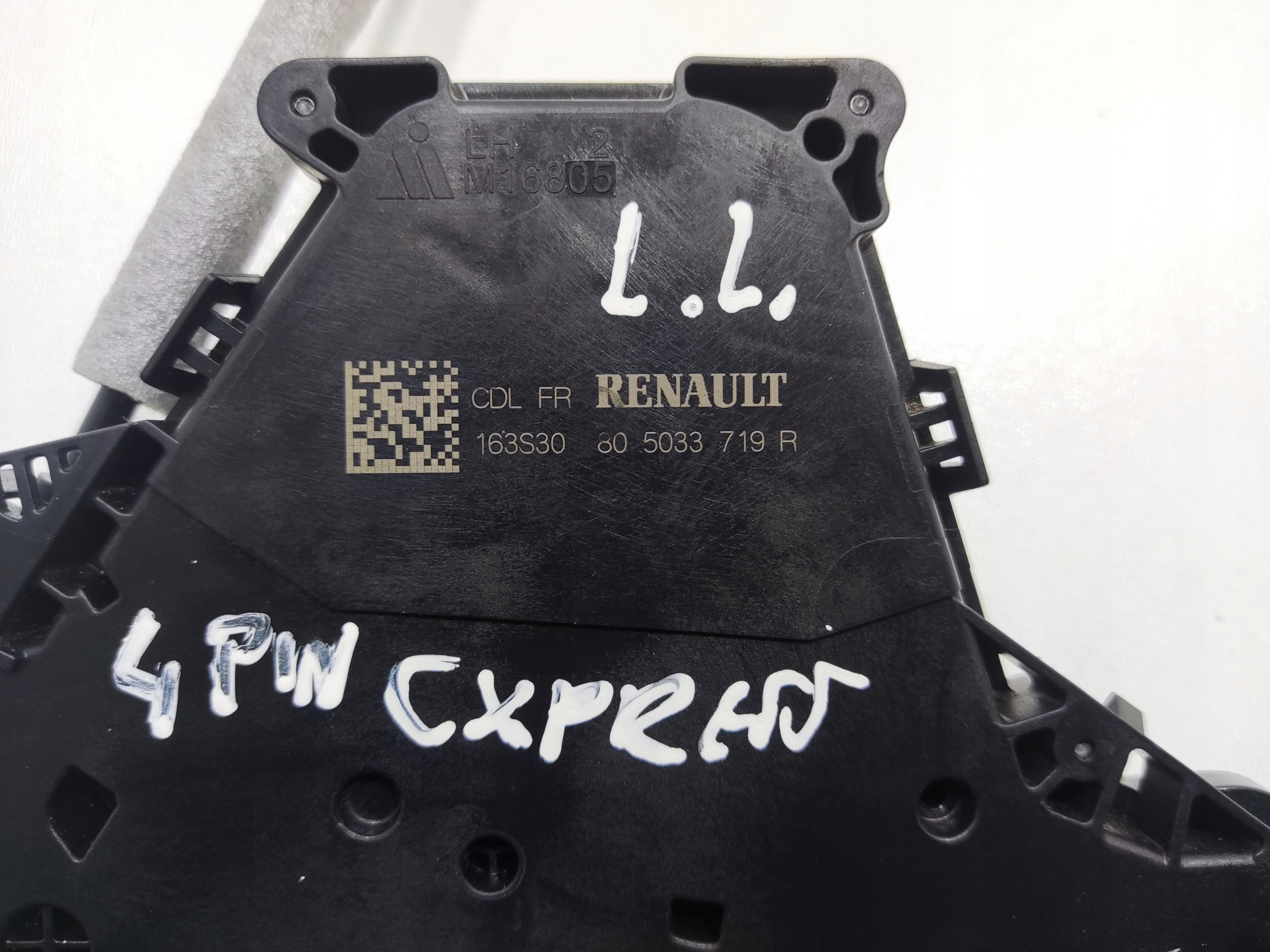 ZAMOK LAVYCH PREDNYCH DVERI RENAULT EXPRESS II 805033719R 2021-2024 EURO
