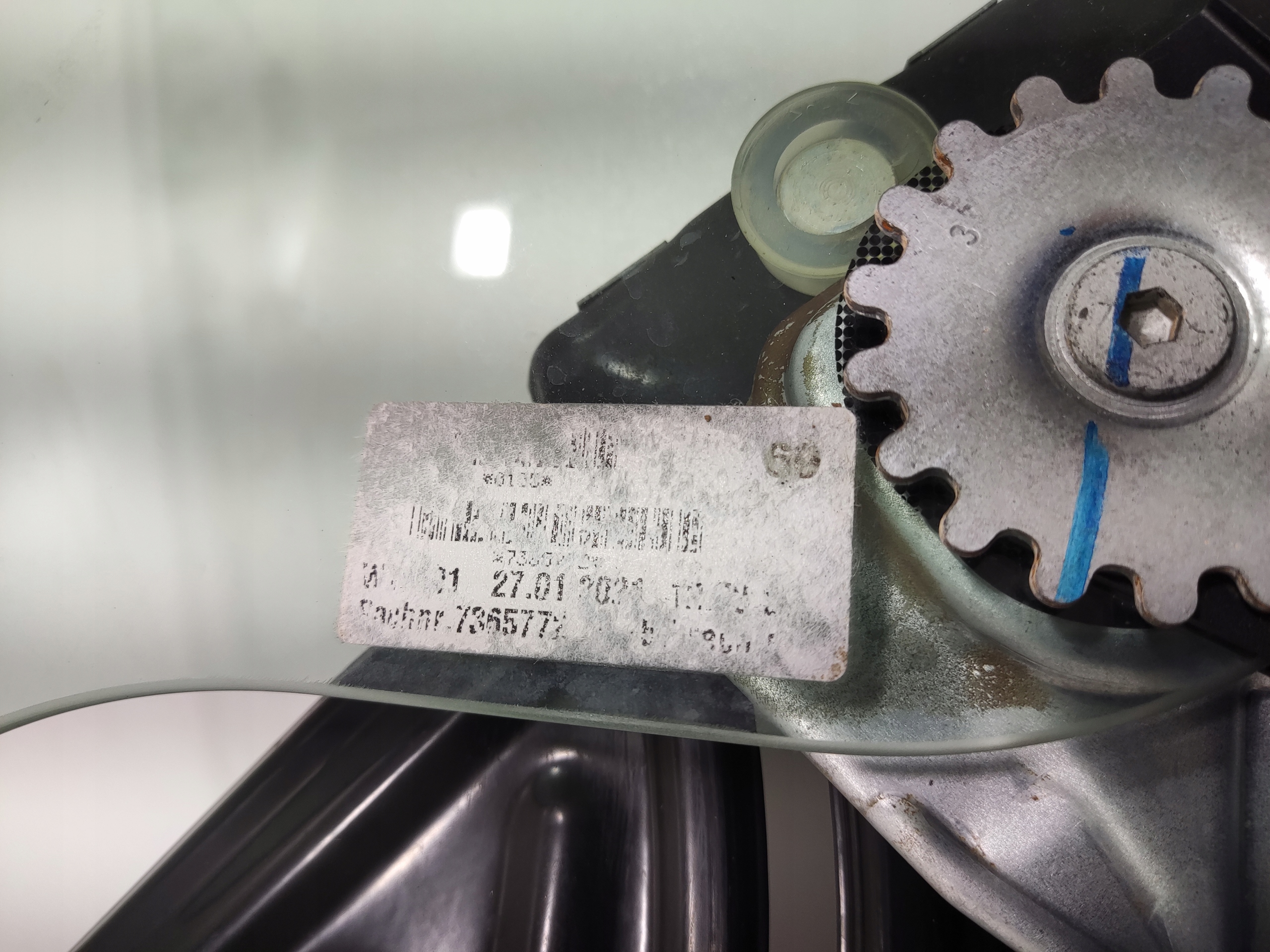 SKLO PRAVÝ ZADNÝ ZADNA MECHANIZMUSMINI CABRIO F57 2018-2021 7365772