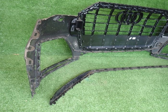 AUDI Q7 4M0 S-LINE 18- PREDNÝ NÁRAZNÍK