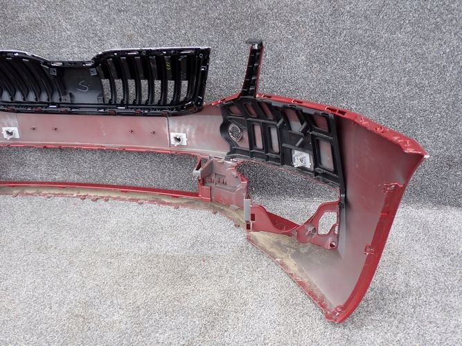 SKODA OCTAVIA III LIFT 17- PREDNÝ NÁRAZNÍK