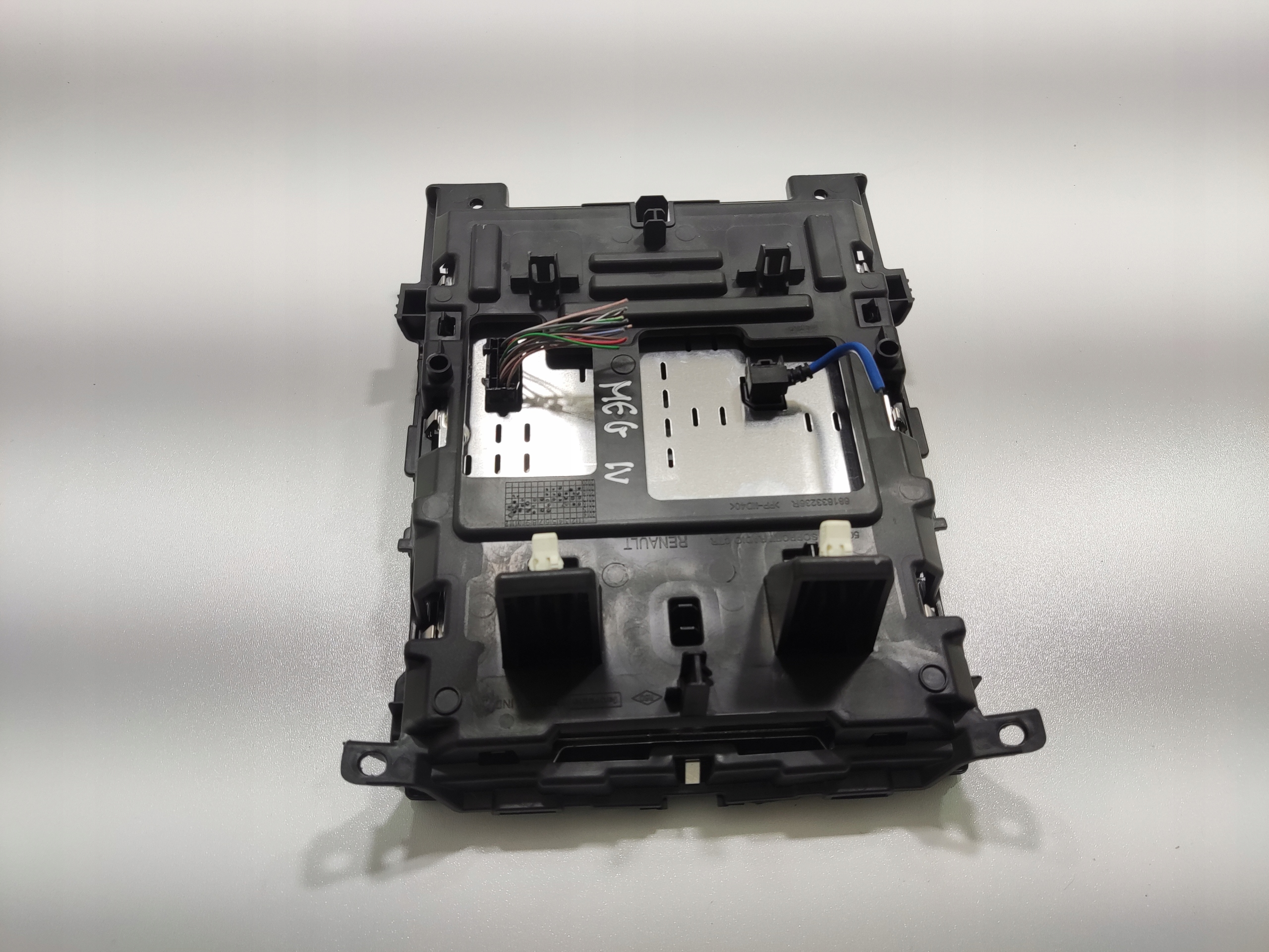 DISPLEJ RADIA NAVIGACIE RENAULT MEGANE IV 280905471R 2016-2020