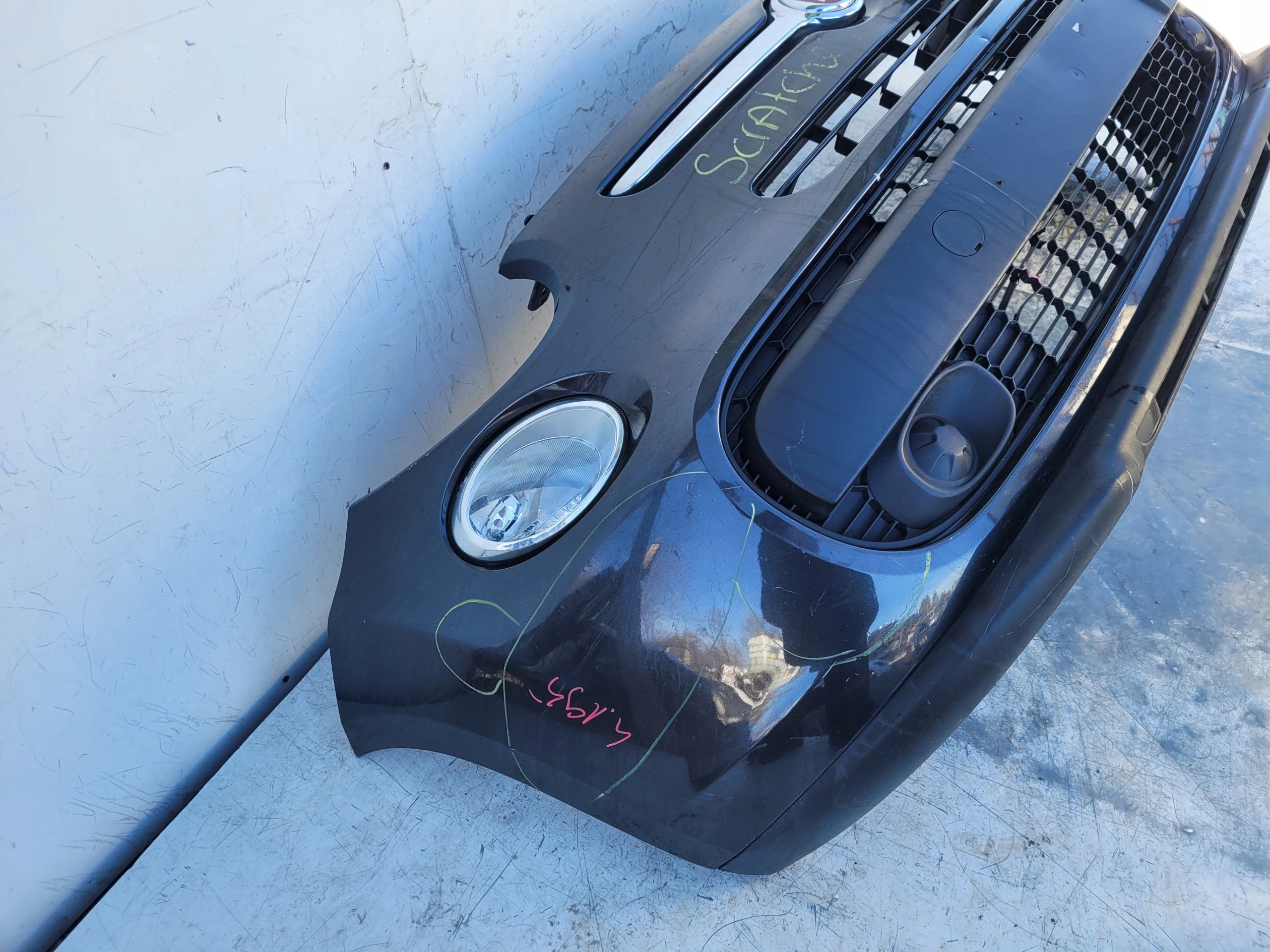 FIAT 500L 500 L PREDNÝ NÁRAZNÍK