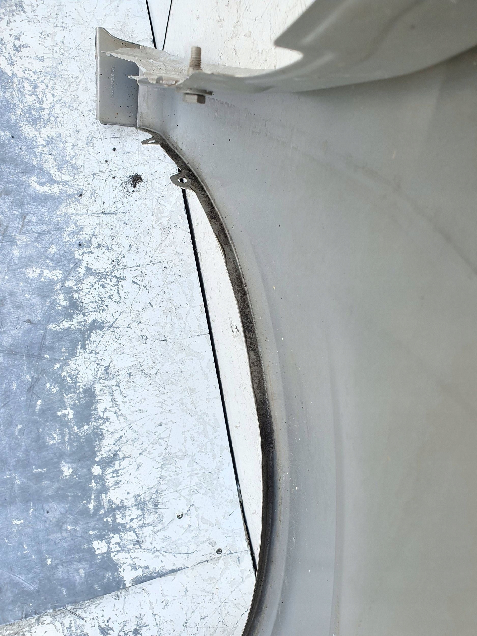 Ford B-MAX B MAX ĽAVÝ PREDNÝ BLATNÍK