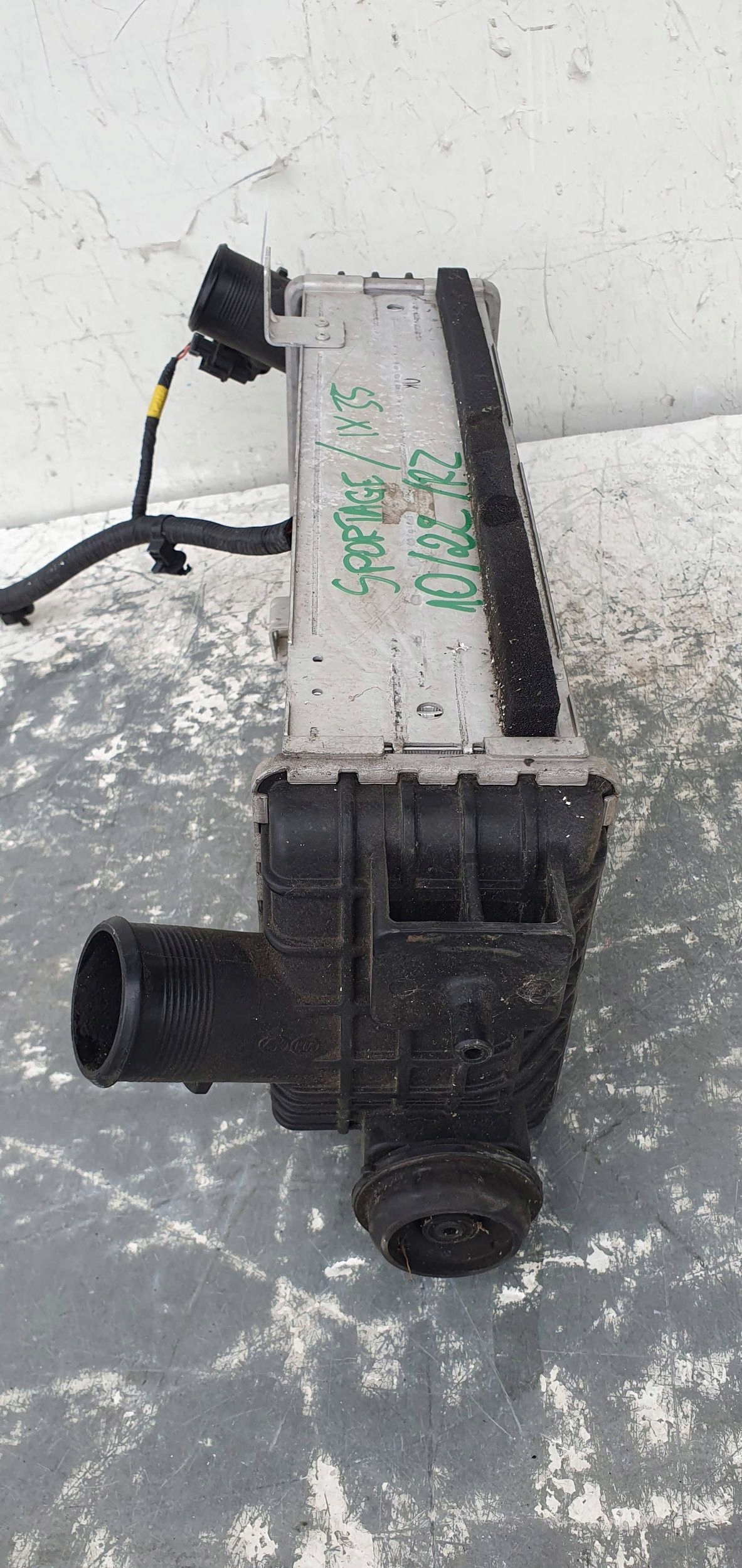 Hyundai ix35 crdi CHLADIC VZDUCHU INTERCOOLER