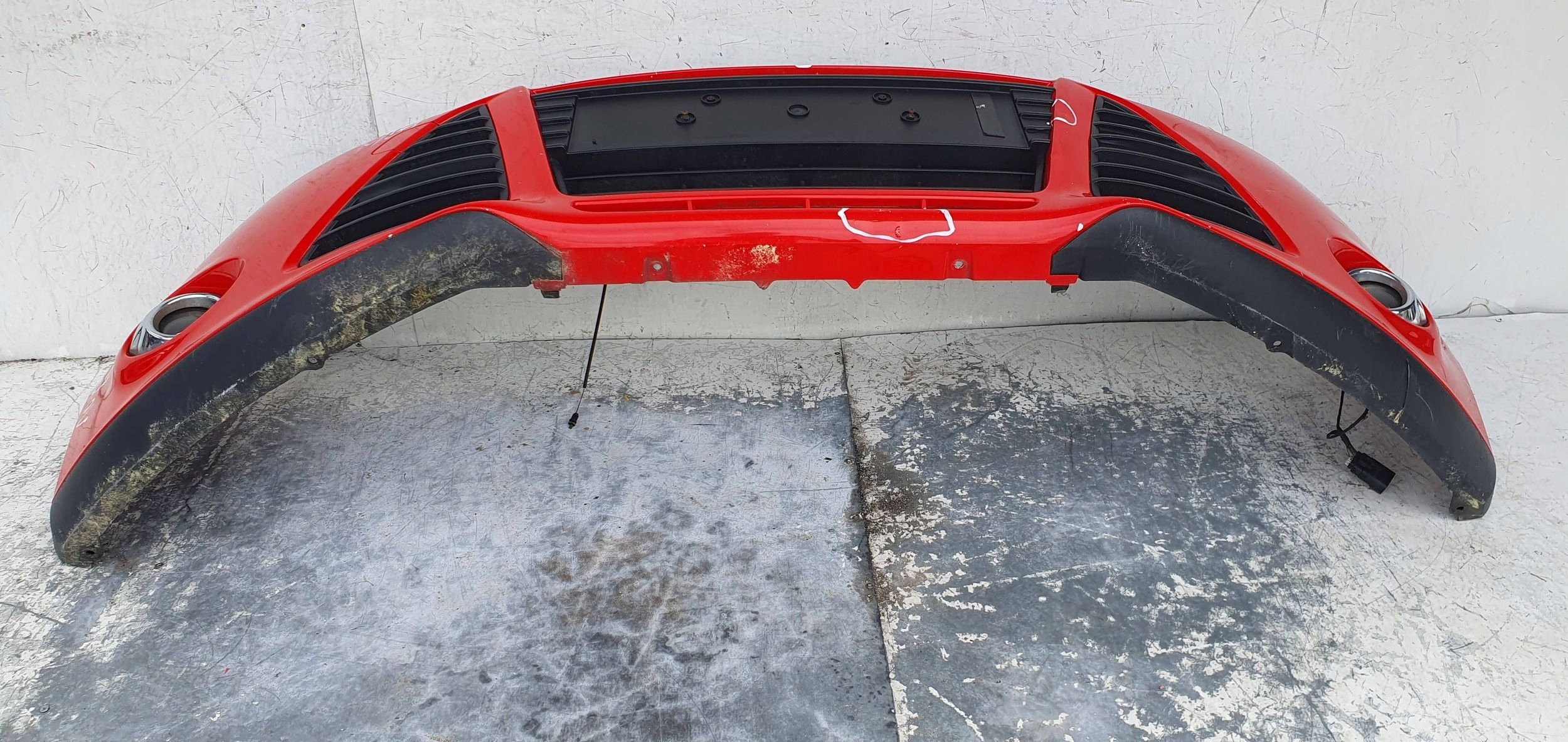 Ford Focus MK3 PREDNÝ NÁRAZNÍK BM5117757A