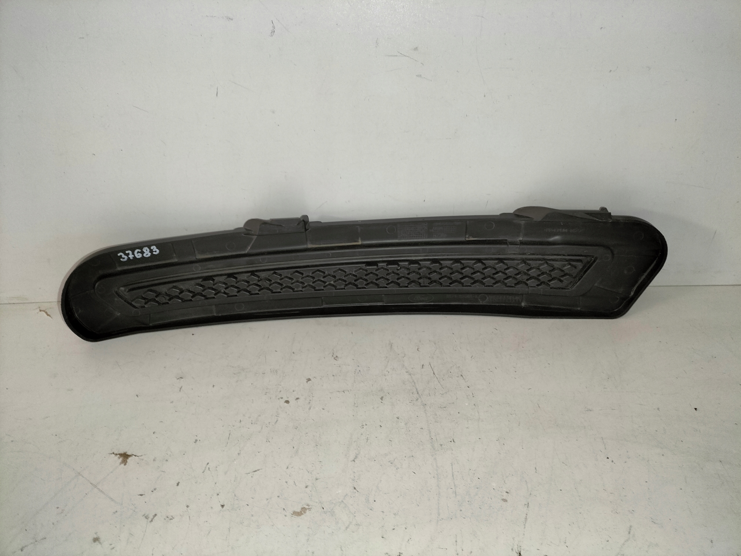KRYTKA MRIEZKA PREDNEHO NARAZNIKA PRAVA FORD MONDEO MK4 LIFT 10-14