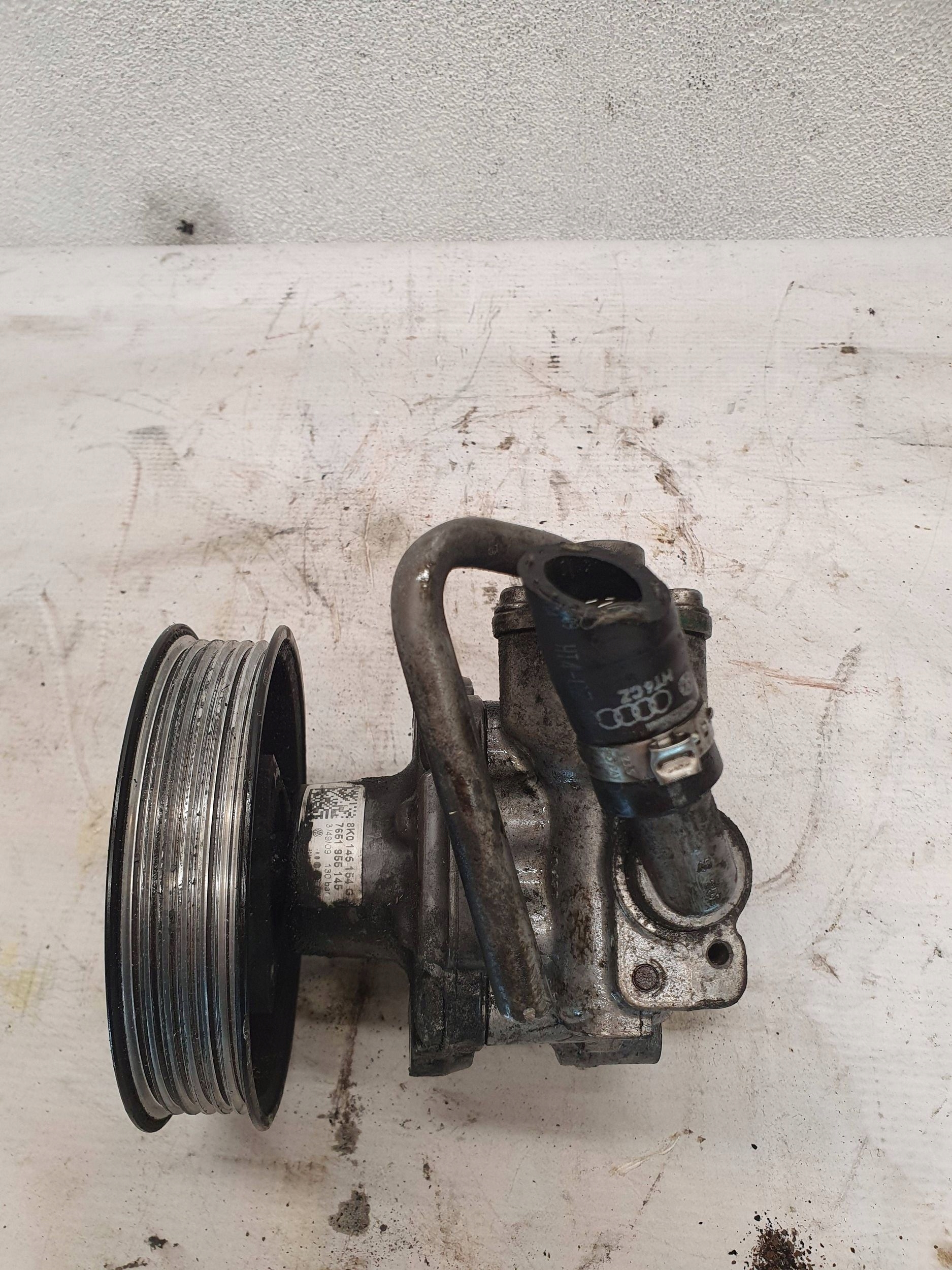 Audi A4 B8 8K 2.0 TDI 8K0145154G SERVOČERPADLO