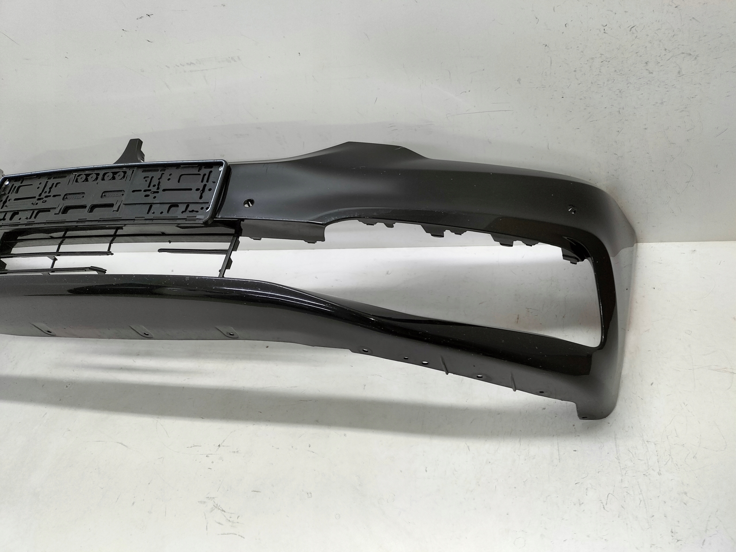 PREDNÝ NÁRAZNÍK BMW 5 G30 G31 17-20