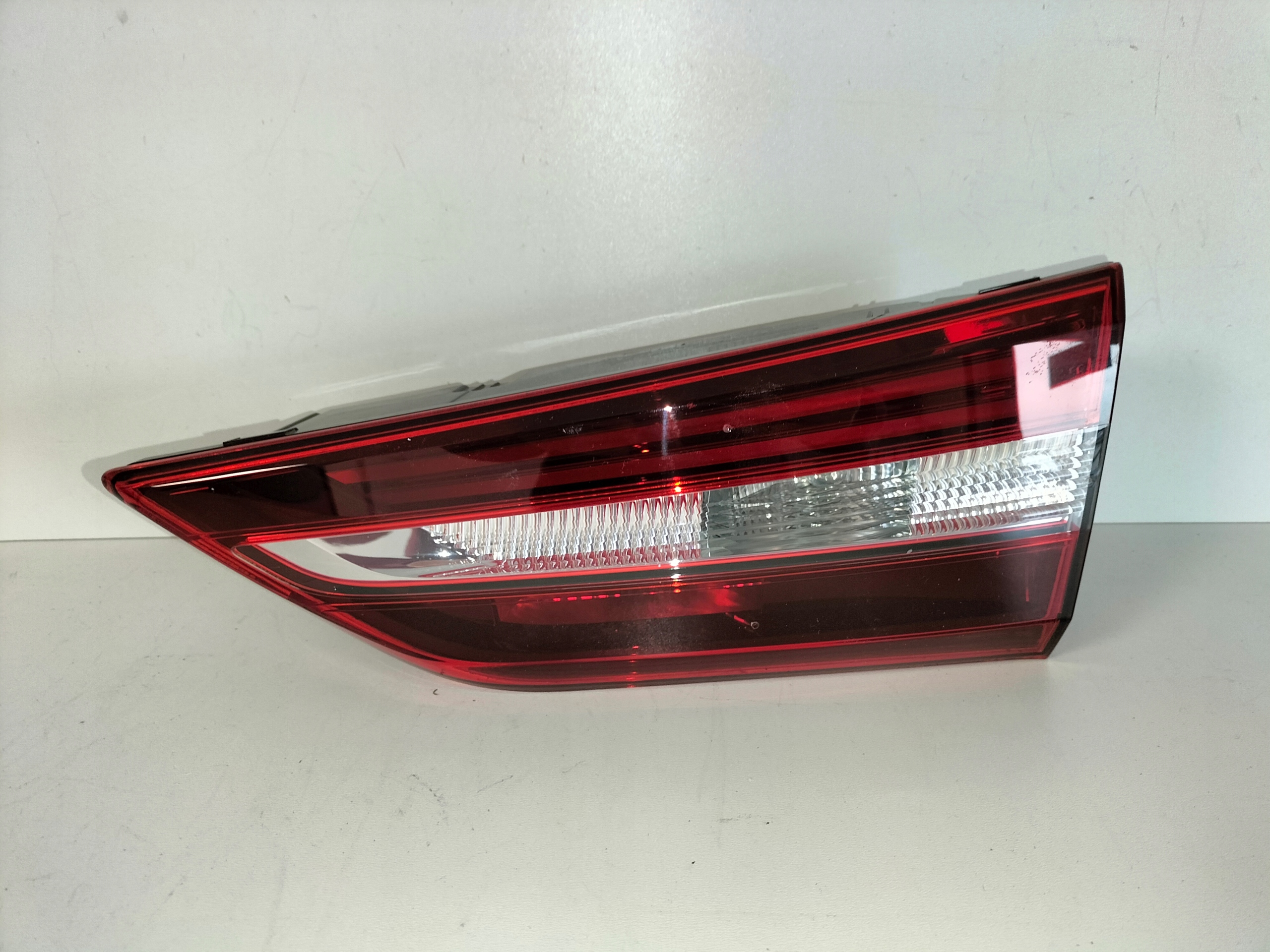PRAVE ZADNE SVETLO OPEL GRANDLAND X 17-21 +LED