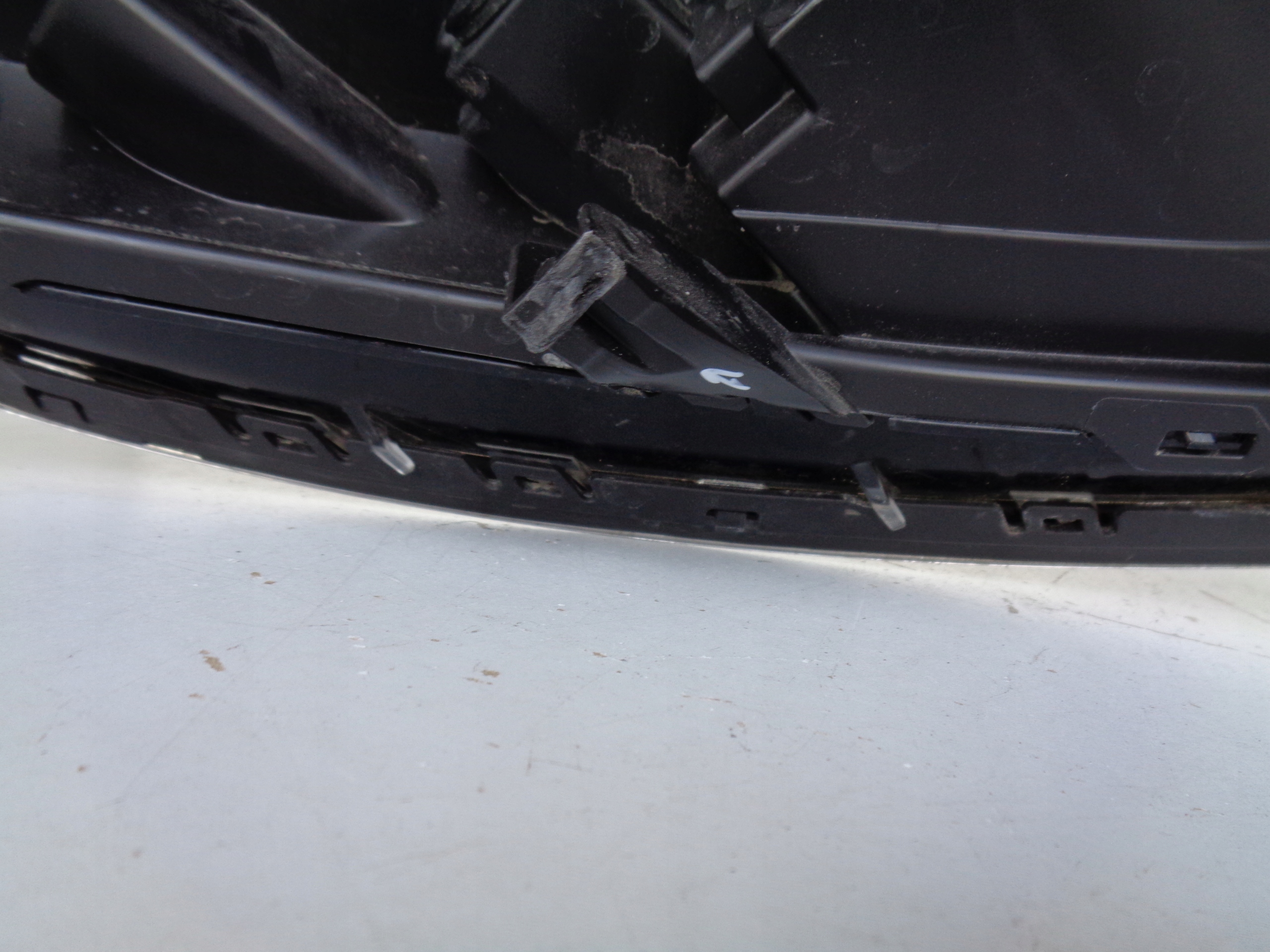 LAVA HMLOVKA CITROEN C3 III LED 16-