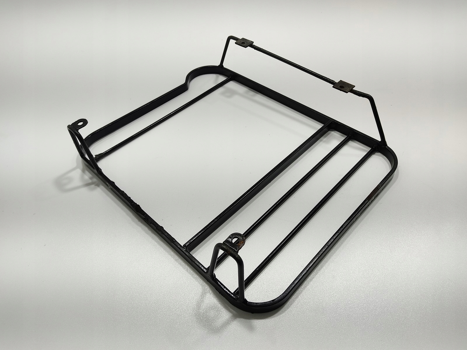 KRYT ZADNÉ SVETLÁJ PRAVA – PRAVEJ LAND ROVER DEFENDER 2007-2014