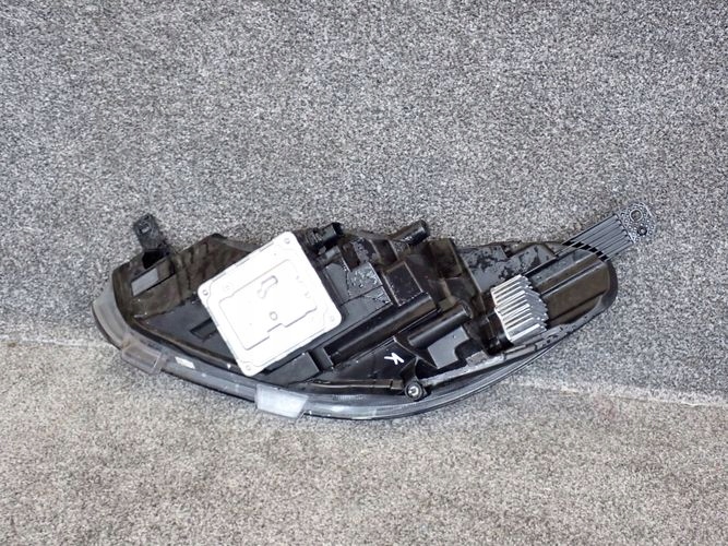 FORD FIESTA MK8 VIII FULL LED 17- PRAVE PREDNE SVETLO