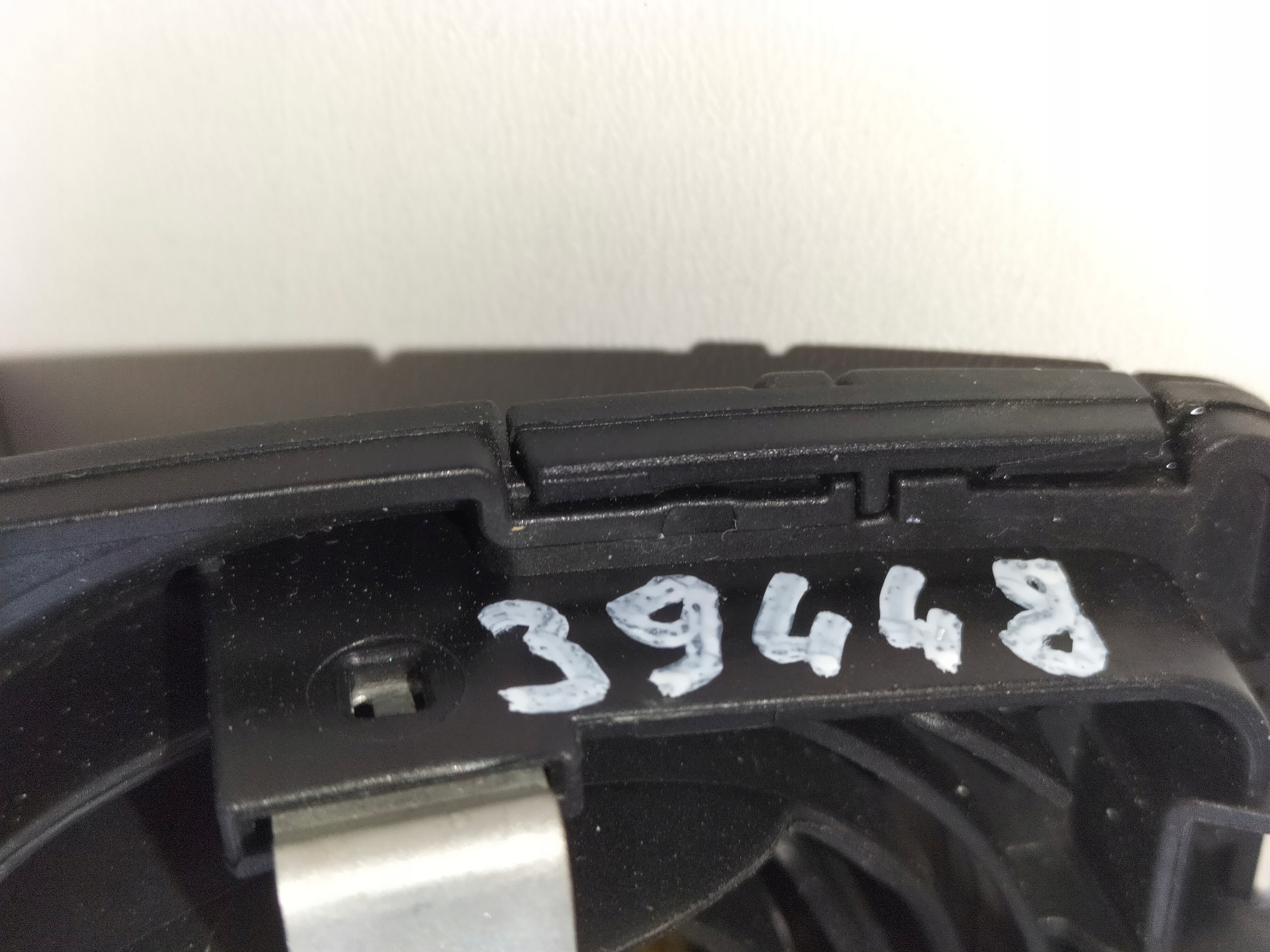 OSVETLENIE OSVETLENIE INTERIERU ZAD BMW 5 F10 10- BMW 6 F06 F12 F13 11-