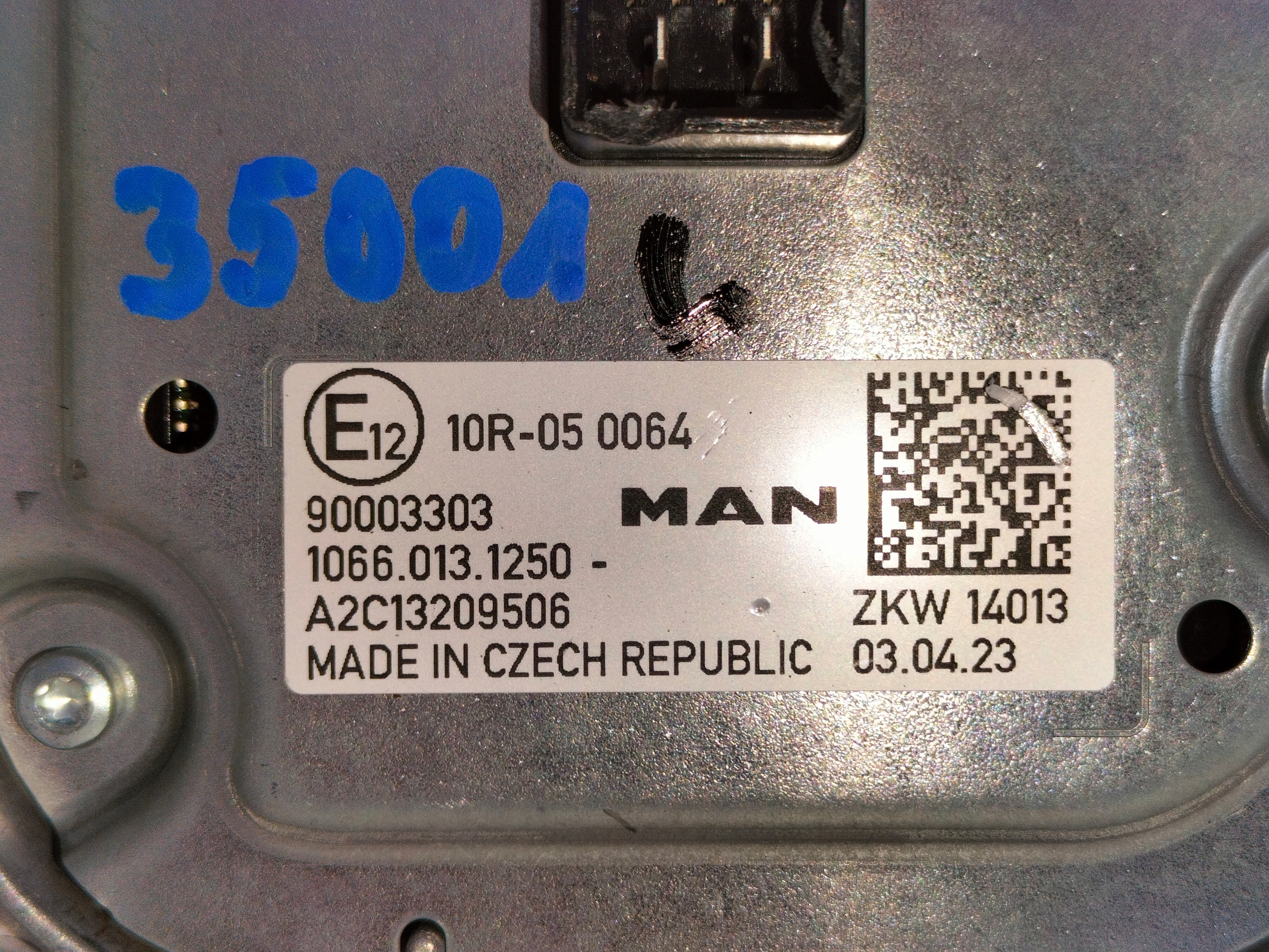 MENIČ NAPÄTIA MODUL LED MAN TGX II TGS II TGL II 20-