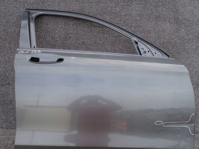 MERCEDES W253 253 GLC PRAVE PREDNE DVERE