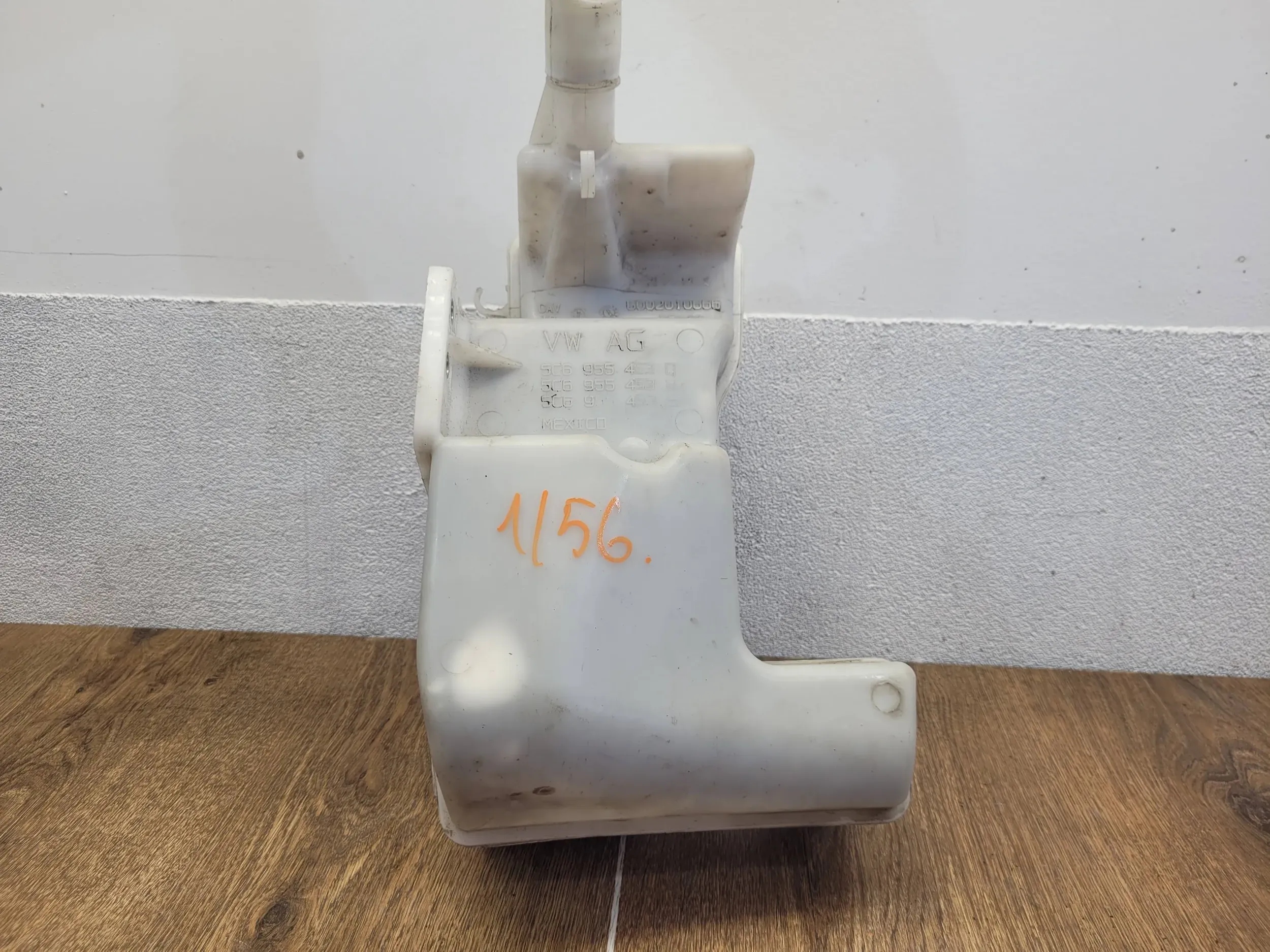 Volkswagen Beetle A5 JETTA 5C6955453Q NADOBKAi OSTREKOVACy