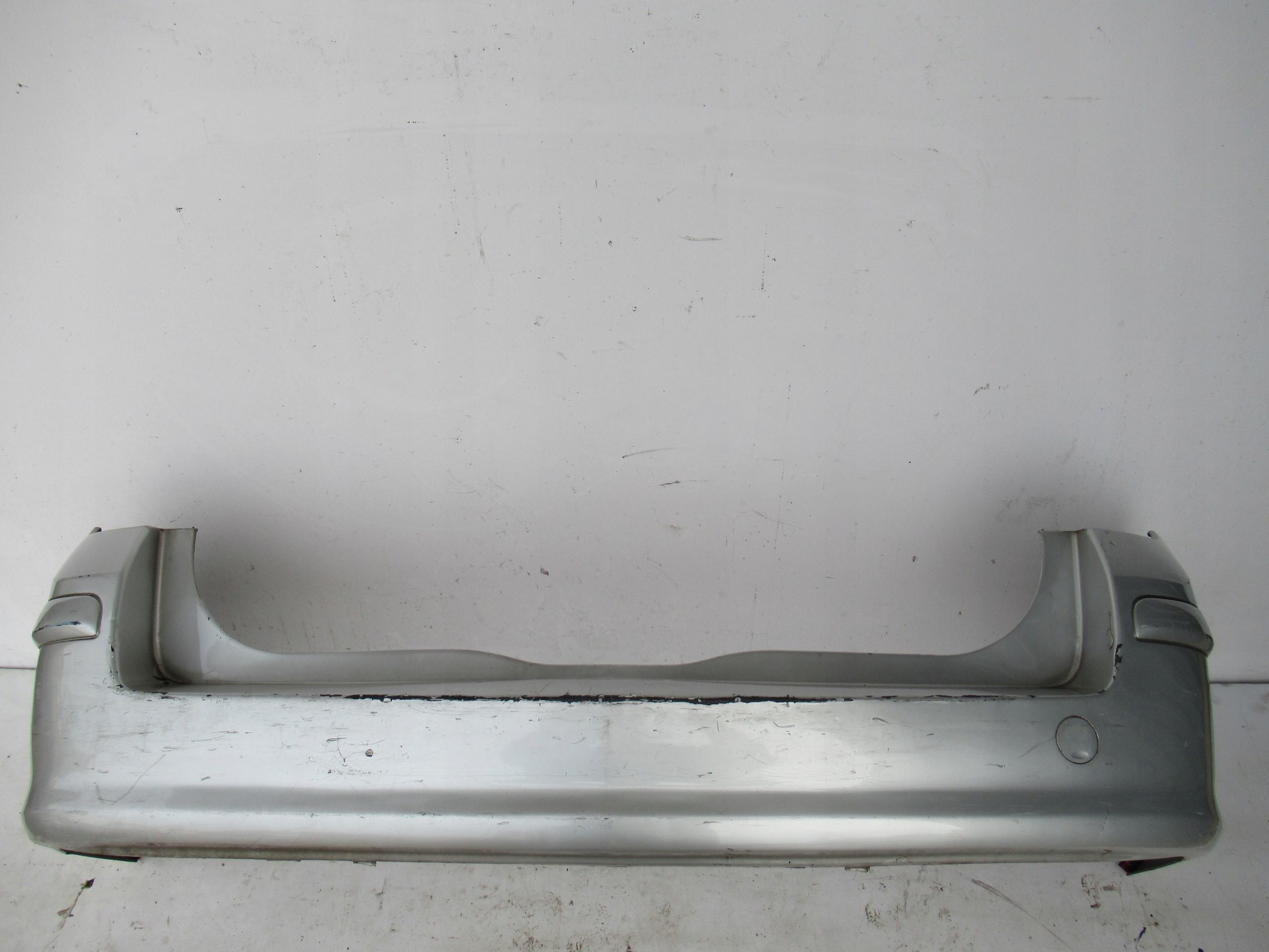 ZADNÝ NÁRAZNÍK OPEL ASTRA H 3 III KOMBI