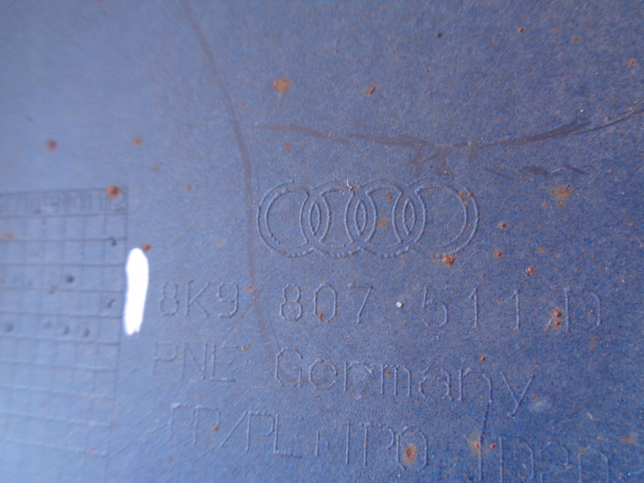 ZADNÝ NÁRAZNÍK AUDI A4 S4 B8 8K 07-11 KOMBI S-LINE