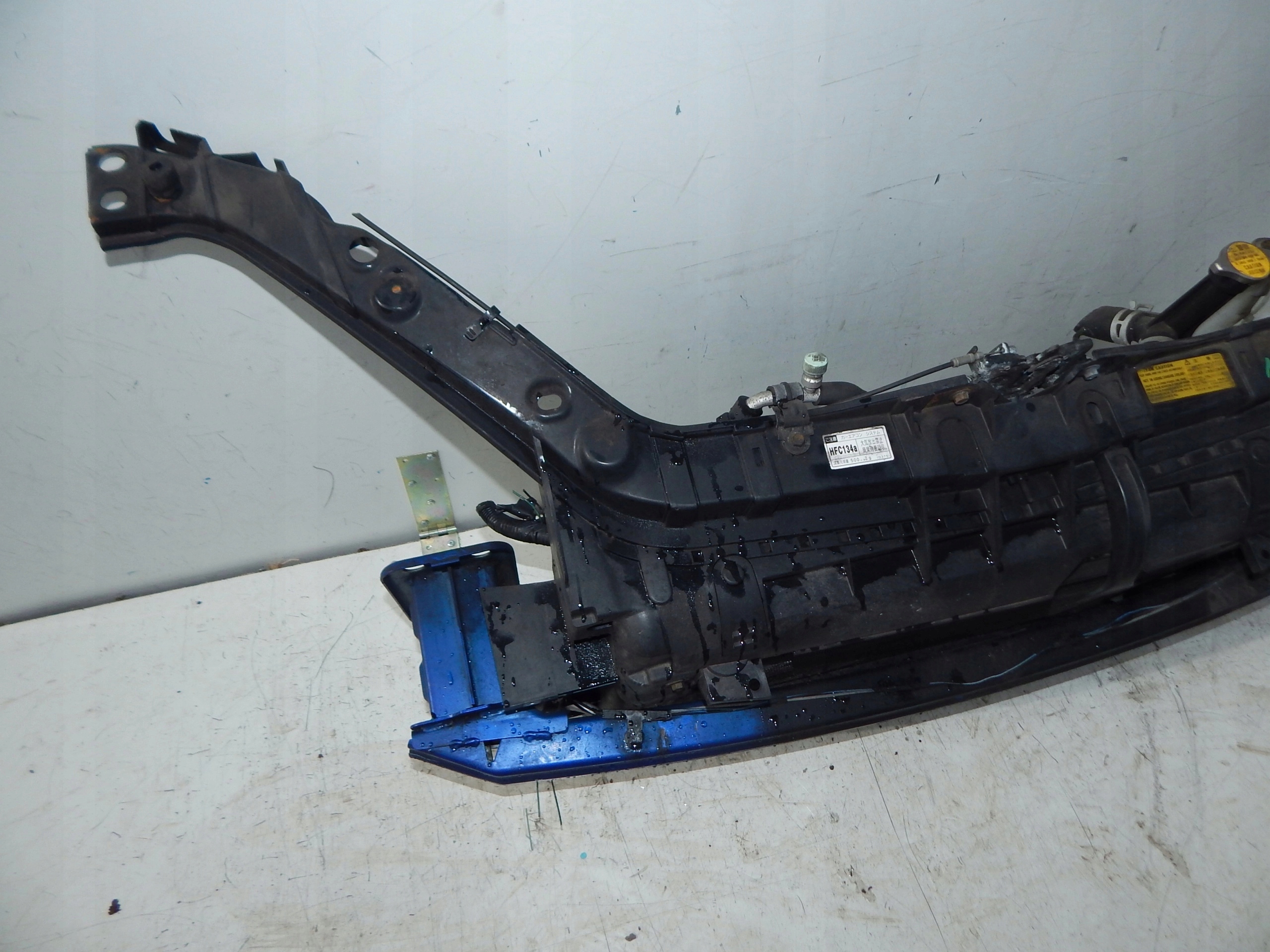 mazda 2 II 02-07 sport 1.5 PREDNE CELO