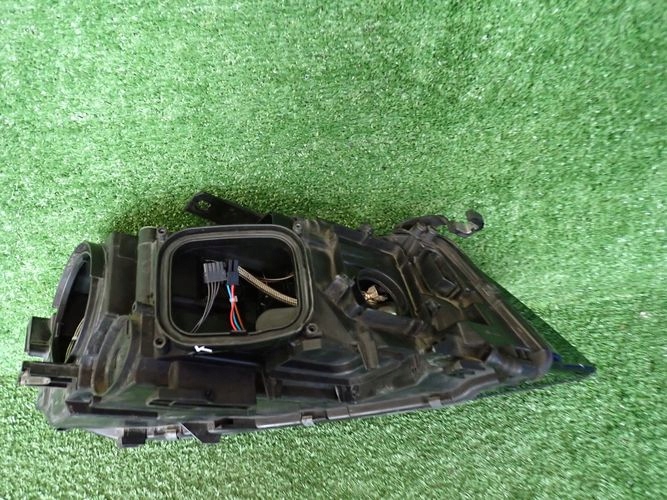 AUDI A4 B8 8K BI XENON LED 08-12 LAVE PREDNE SVETLO