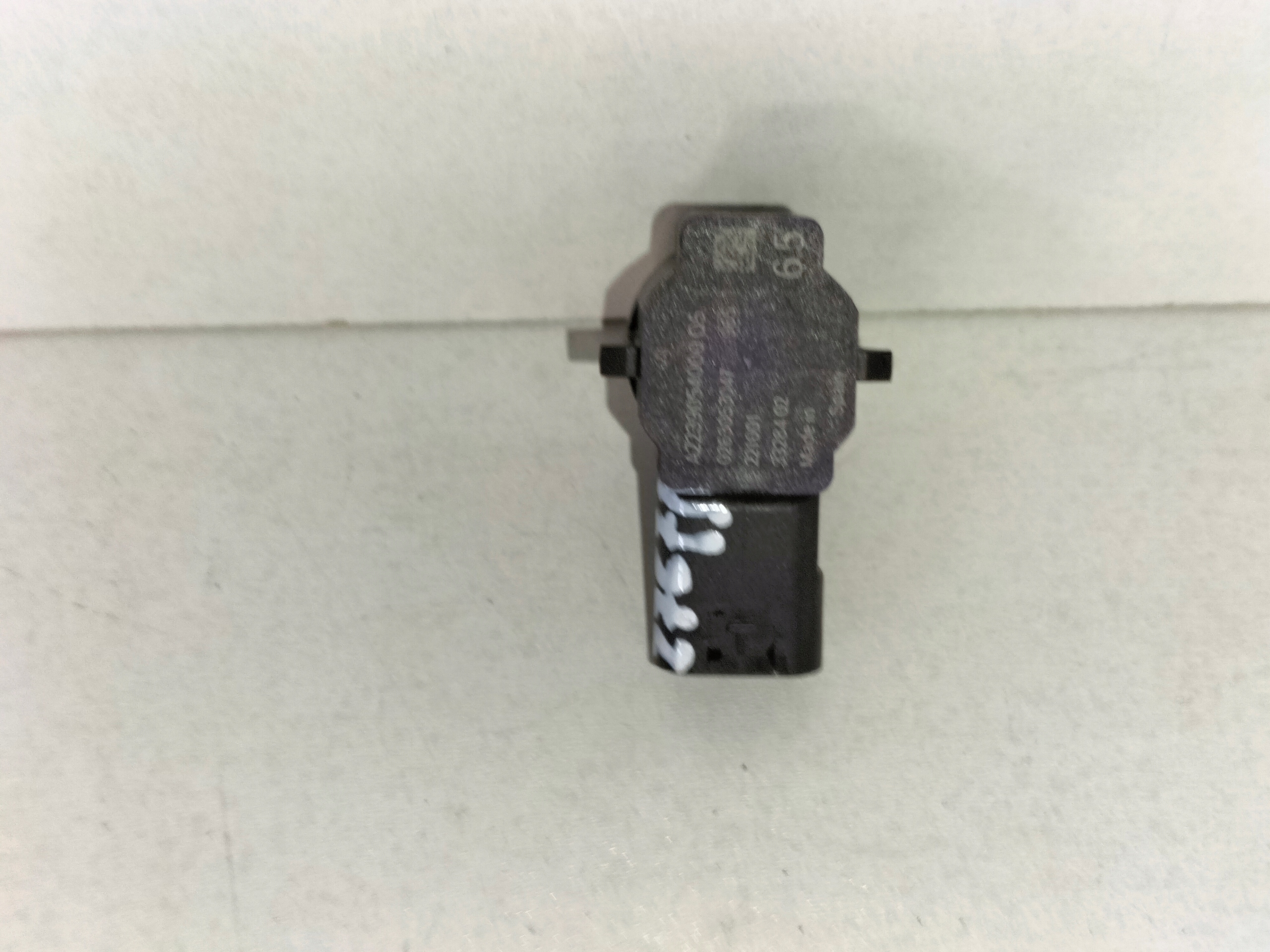 PARKOVACI SENZOR PDC MERCEDES A2239054000