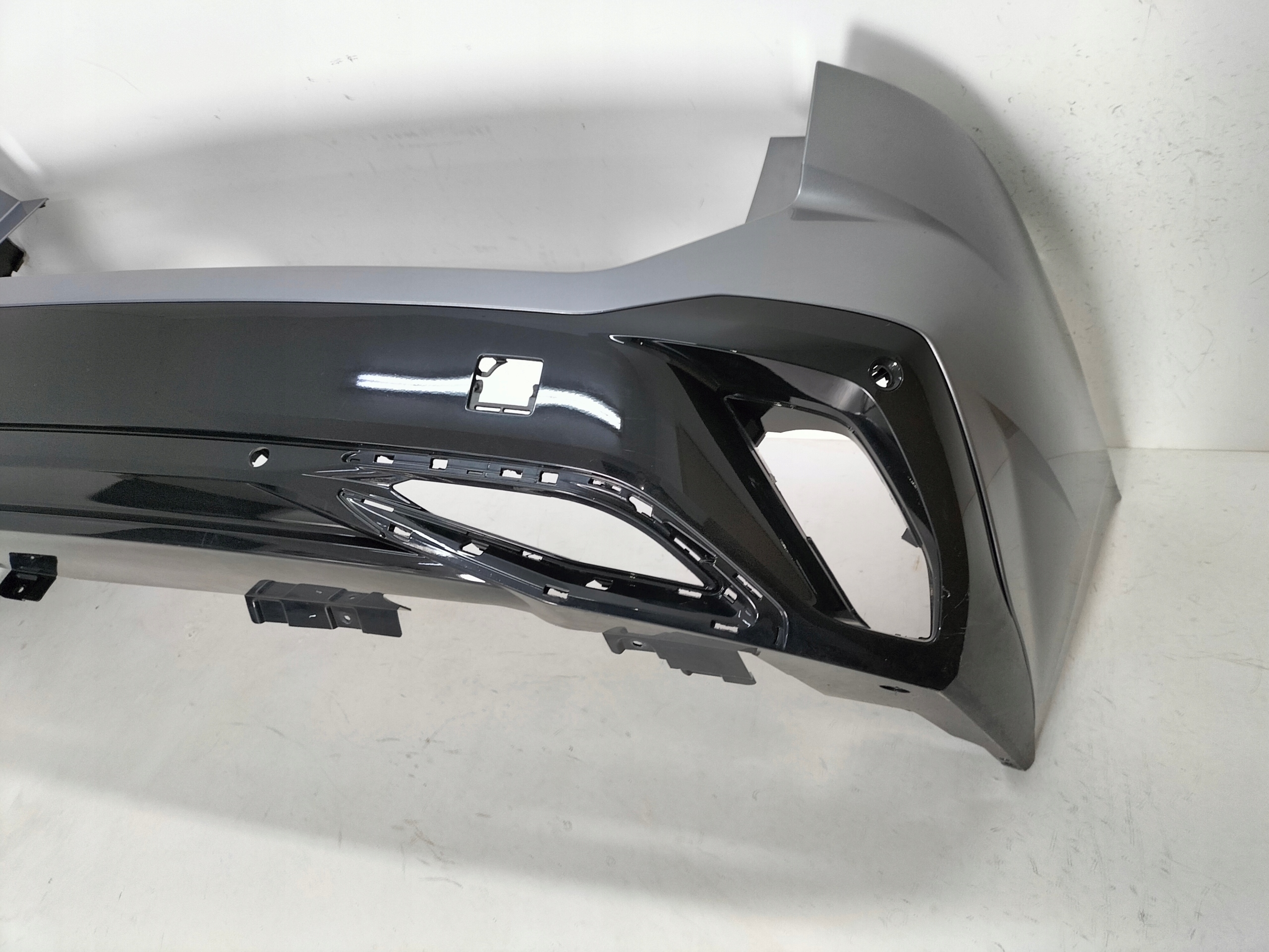 ZADNÝ NÁRAZNÍK PEUGEOT 308 III T10 21- KOMBI GT-LINE