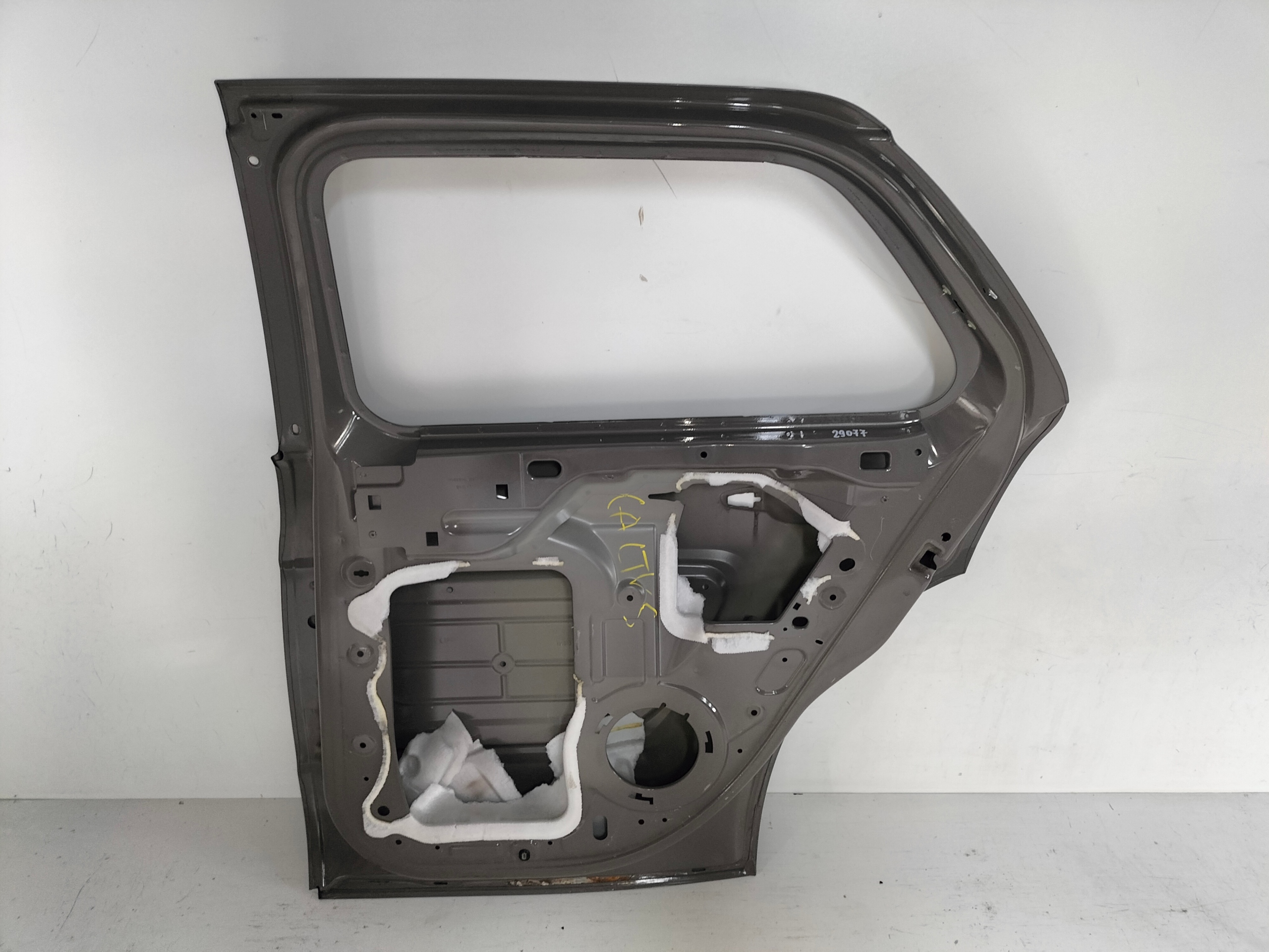PRAVE ZADNE DVERE CITROEN C4 CACTUS 14-18