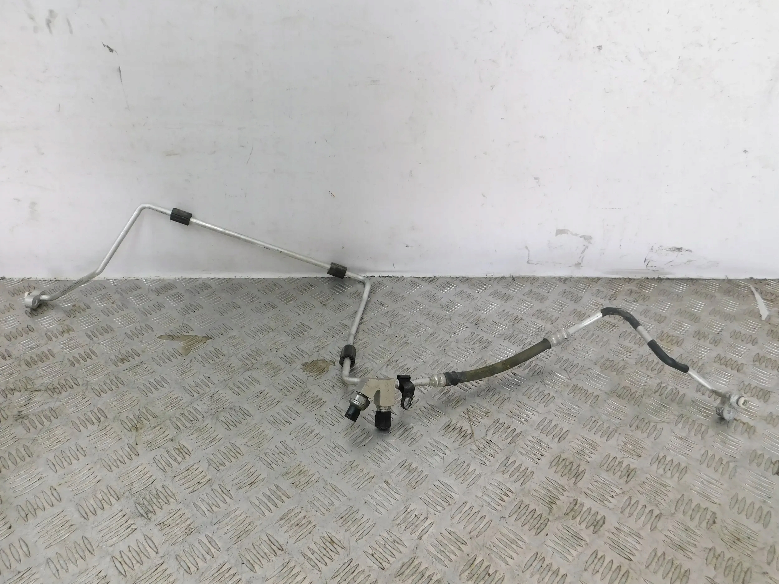 HADICA TRUBKA KLIMATIZÁCIE 9212236-09 BMW 1 F20 2.0 D