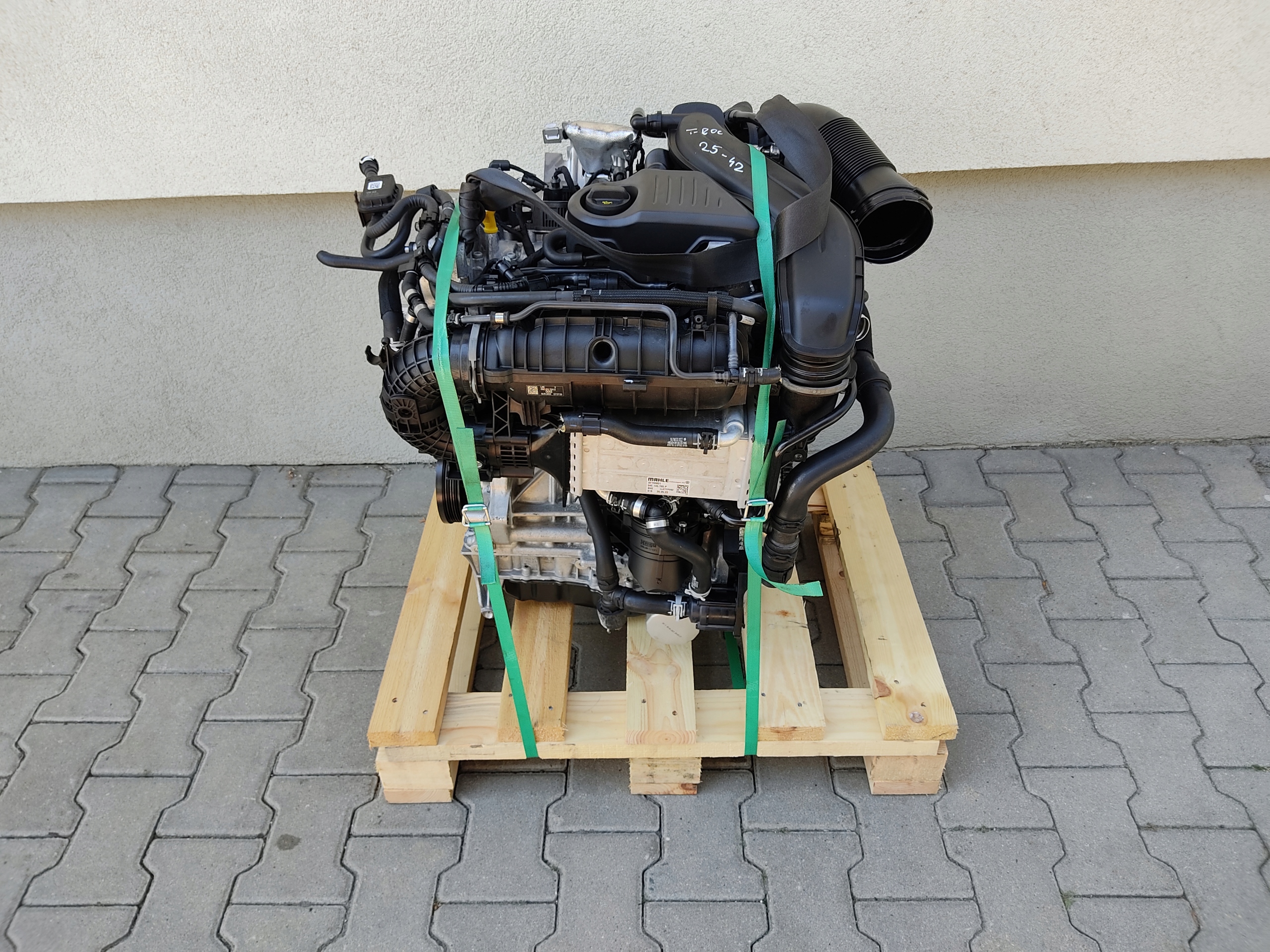 MOTOR TURBO VSTREKOVACIE TRYSKY VOLKSWAGEN T-ROC 1.5 TSI DXD 16.200 KM 20-