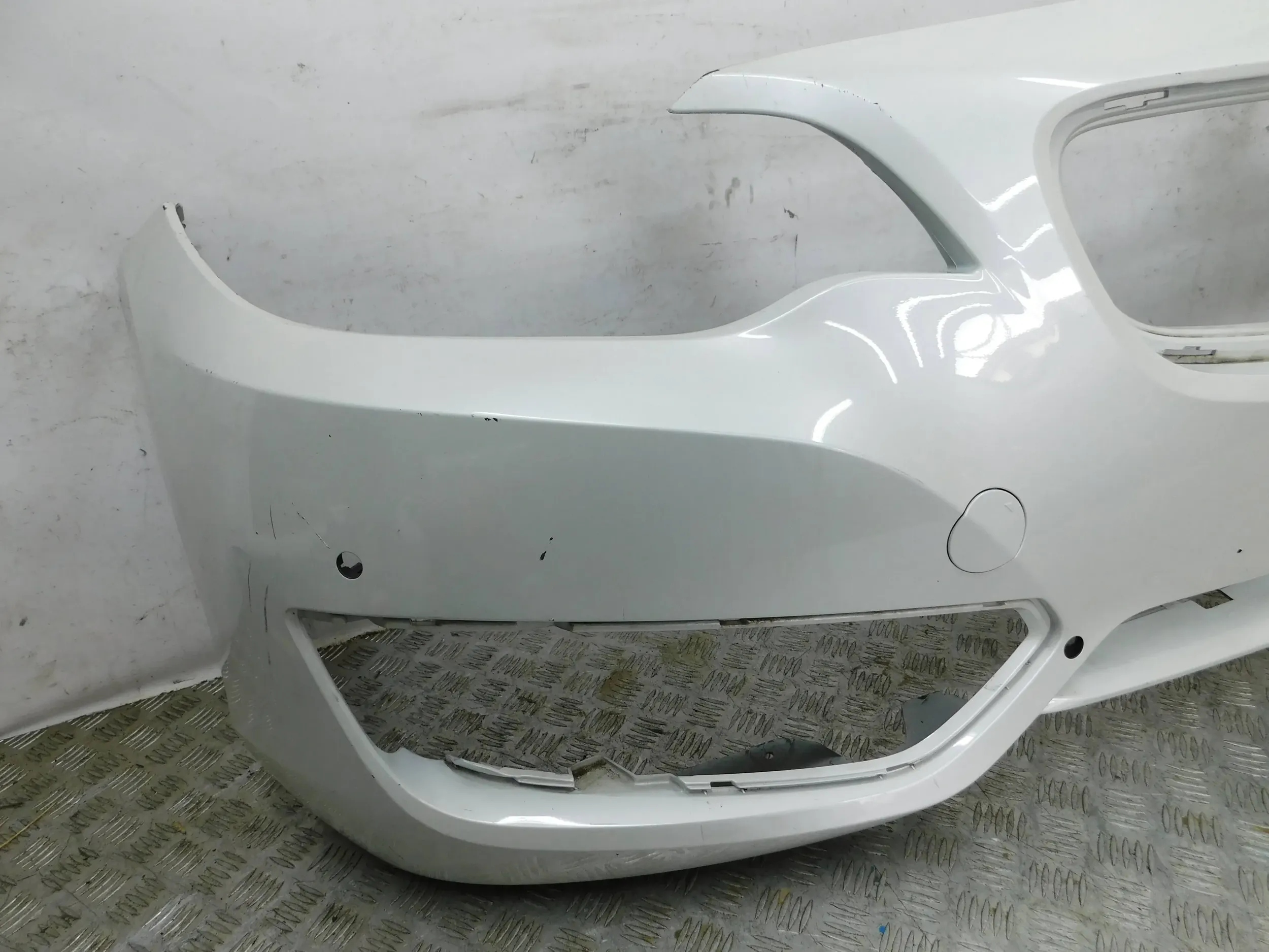 PREDNÝ NÁRAZNÍK BMW 2 F22 F23