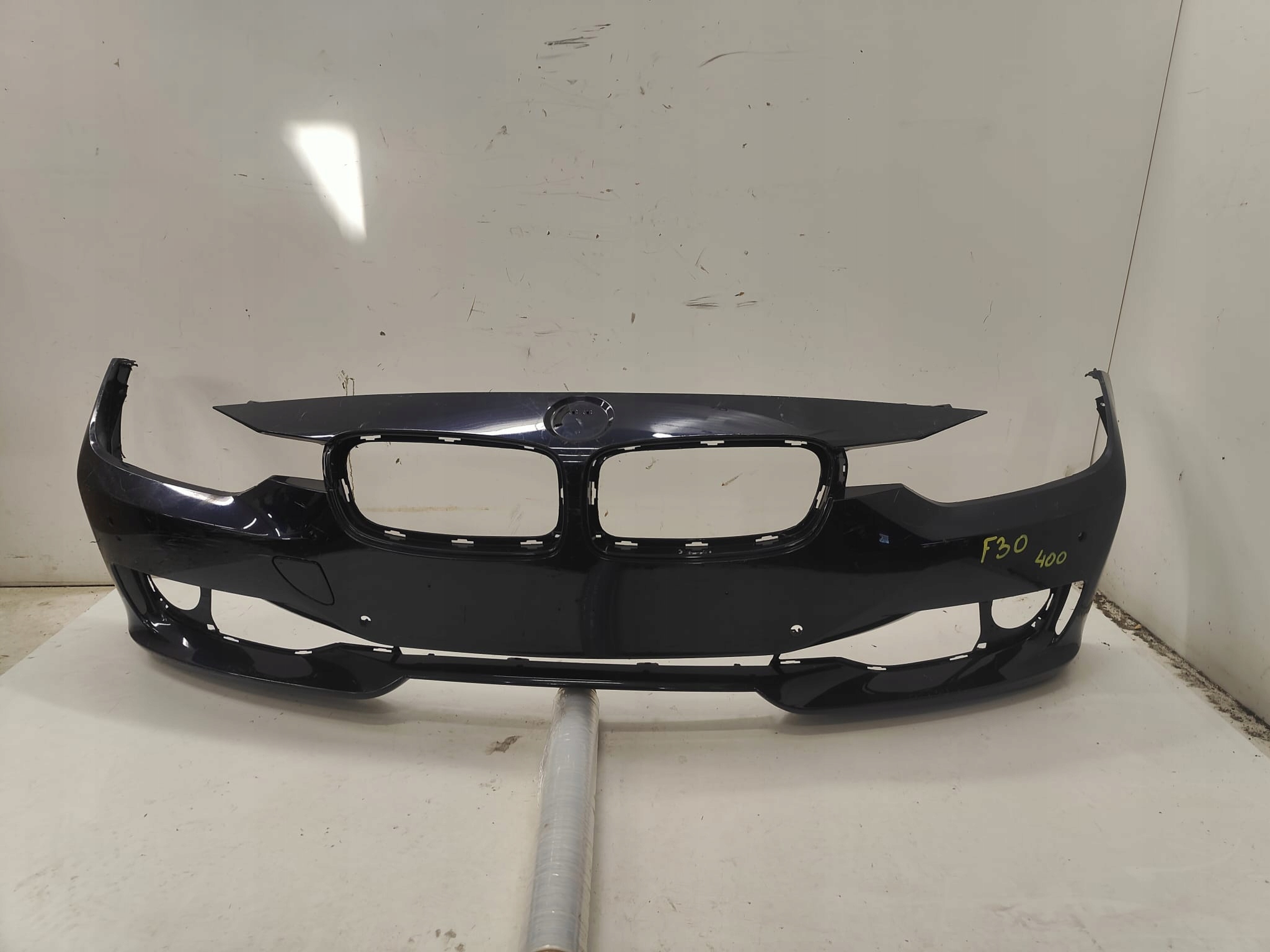 BMW f30 PREDNÝ NÁRAZNÍK
