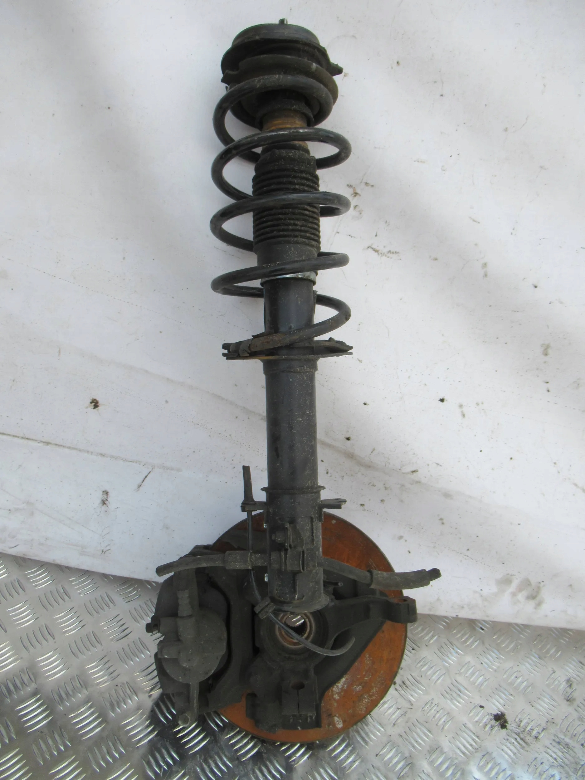 PRAVÝ OTOČ MCPHERSON LANCIA MUSA 1.6 JTD