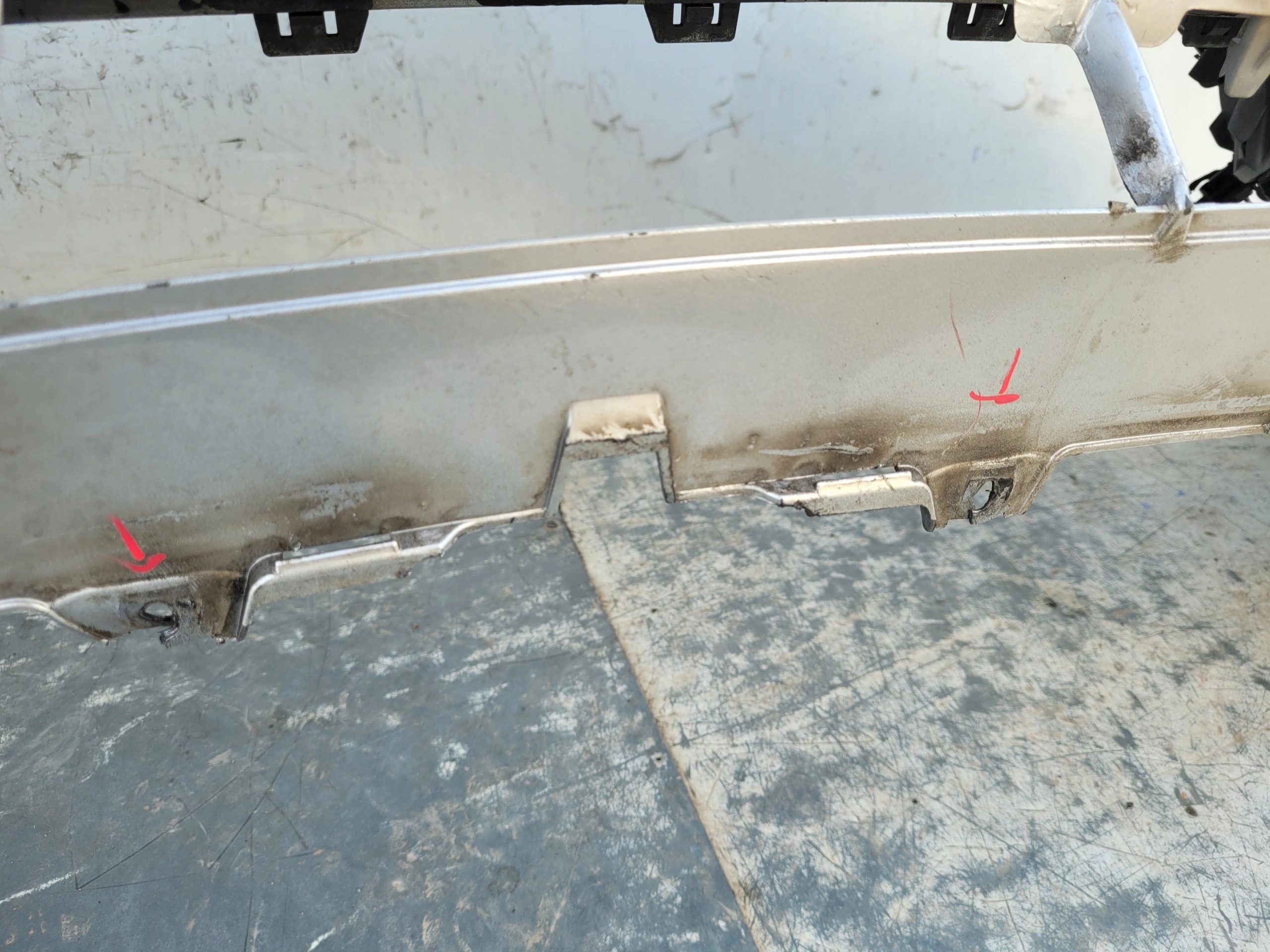 AUDI Q7 4L S-LINE S-LINE 05-09 PREDNÝ NÁRAZNÍK