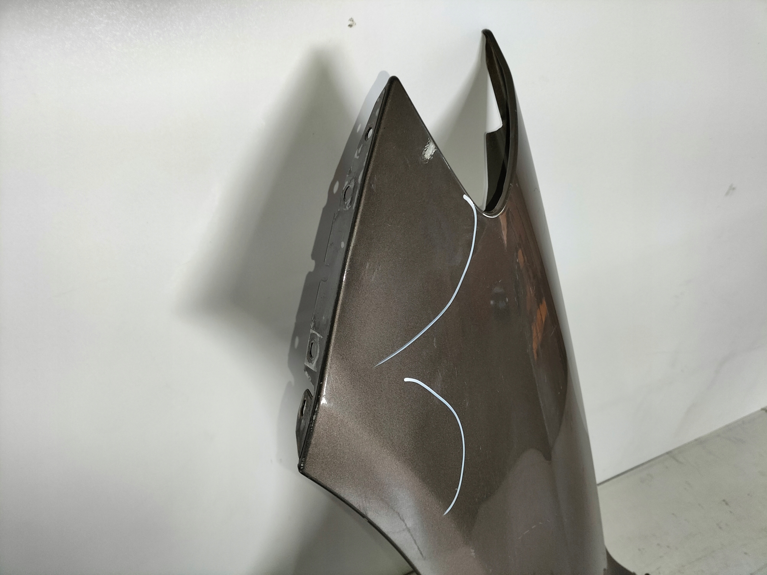 ĽAVÝ PREDNÝ BLATNÍK MERCEDES B KLASA W246 11-