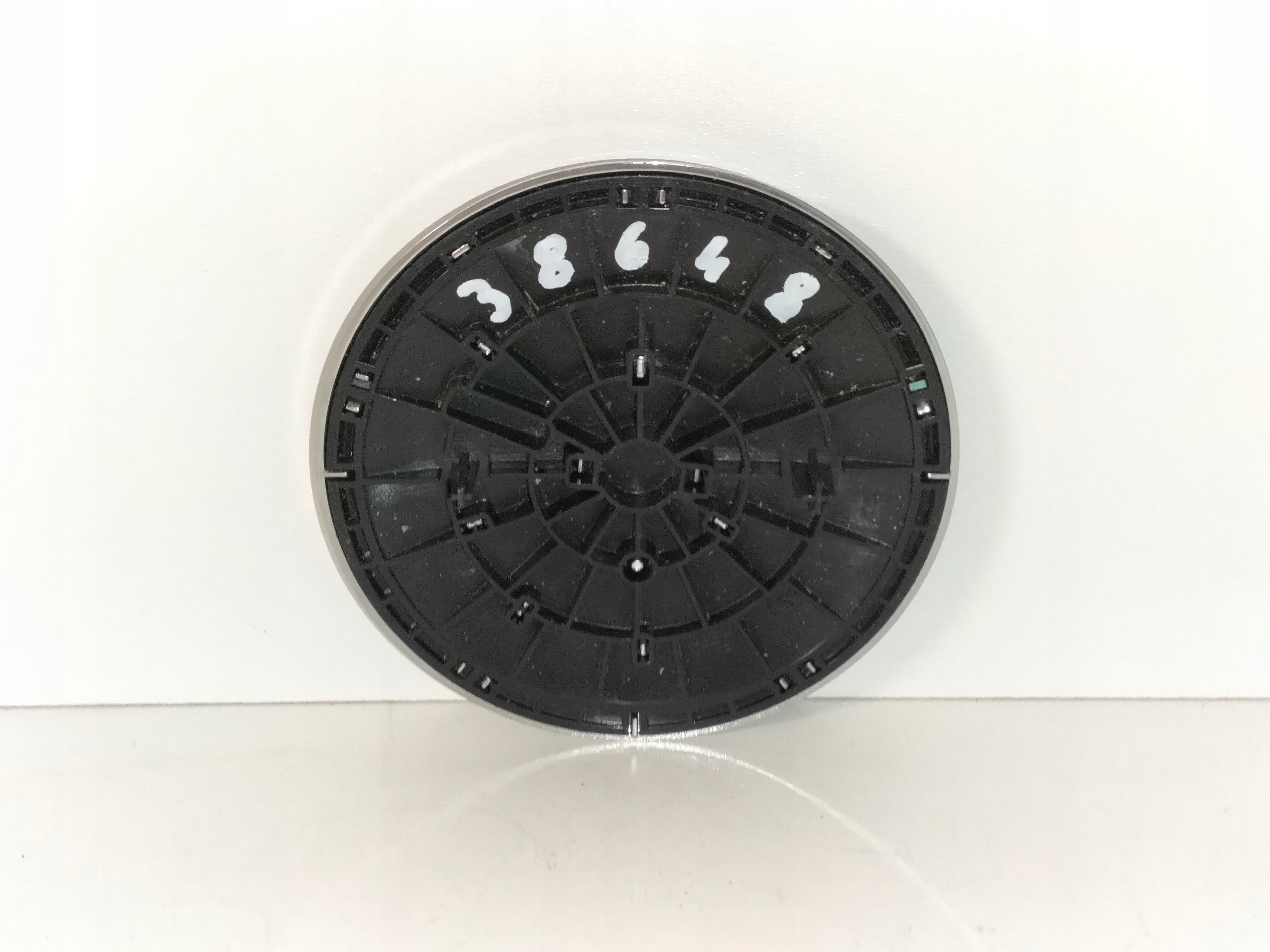 ZNAK EMBLEM logo ZADNEJ KAPOTY SKODA SUPERB II 08-15 KOMBI
