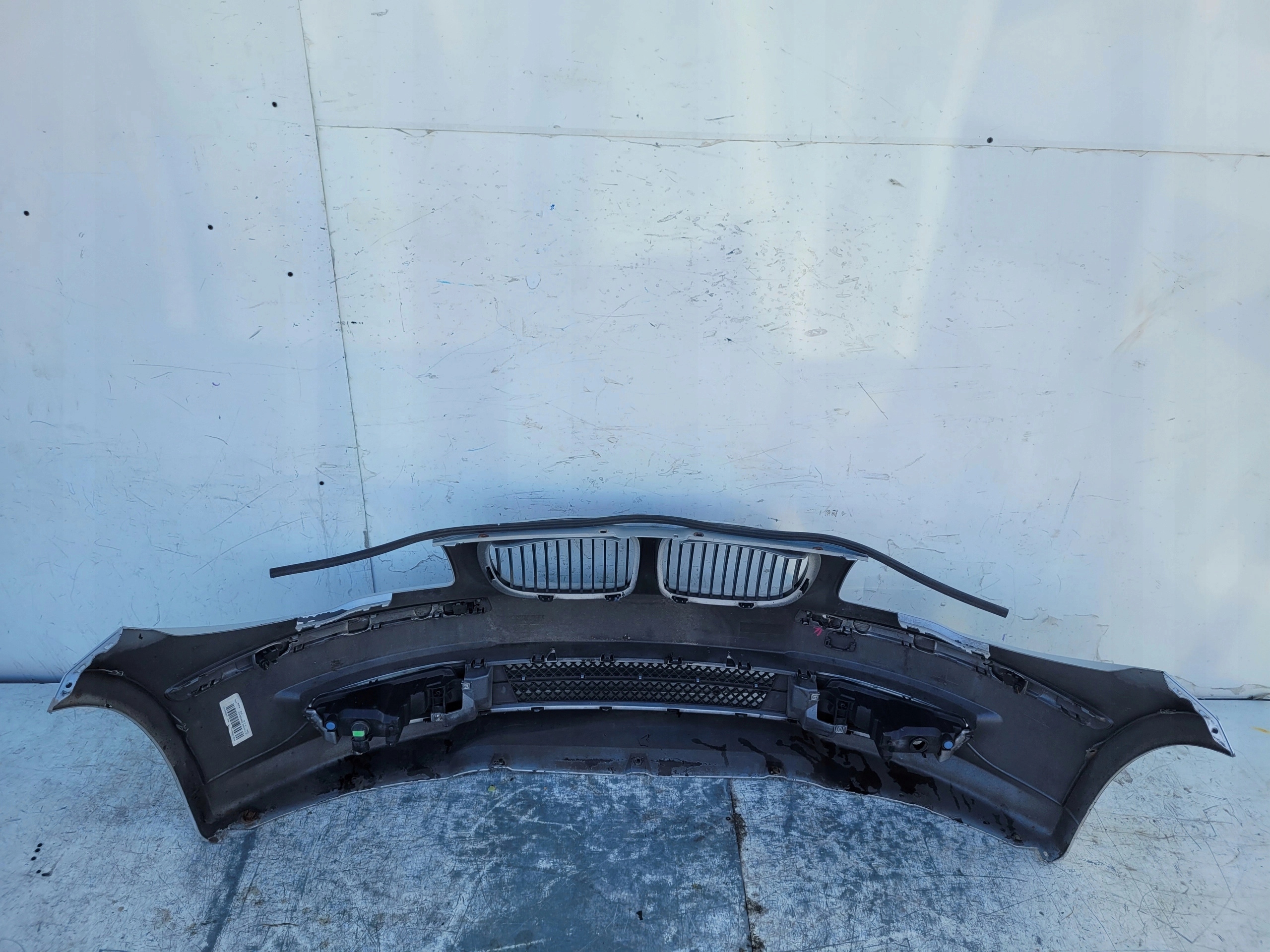 BMW 1 E81 E87 LIFT PDC PREDNÝ NÁRAZNÍK