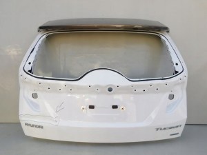 HYUNDAI TUCSON IV ZADNÁ KAPOTA HYUNDAI TUCSON IV ZADNÁ KAPOTA