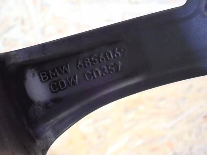 BMW X1 F48 X2 F39 7,5Jx18 ET51 5×112 HLINIKOVY DISK ELEKTRON 6856069