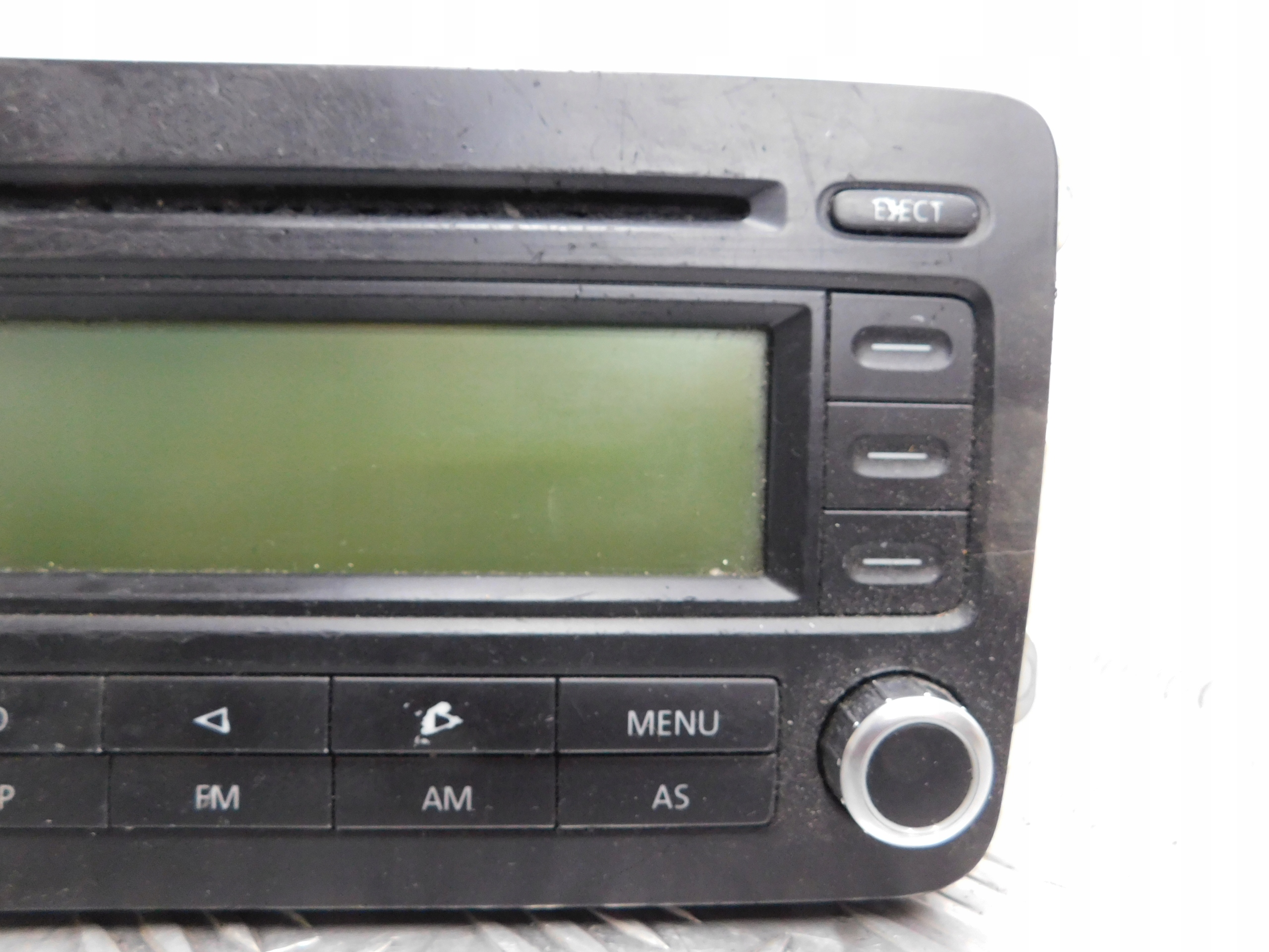 RADIO VOLKSWAGEN PASSAT B6 1K0035186P